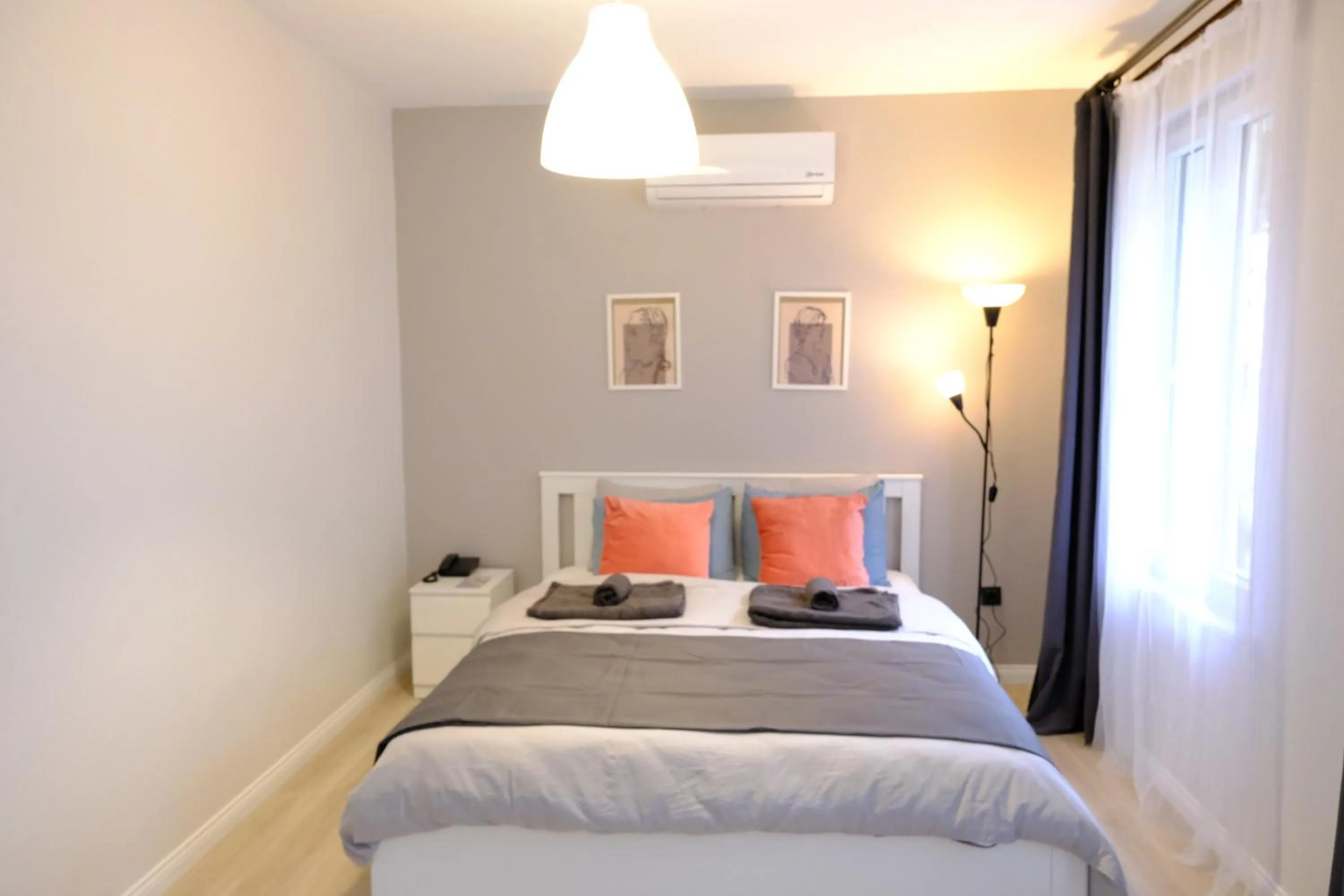 Bed in Cactus Suites