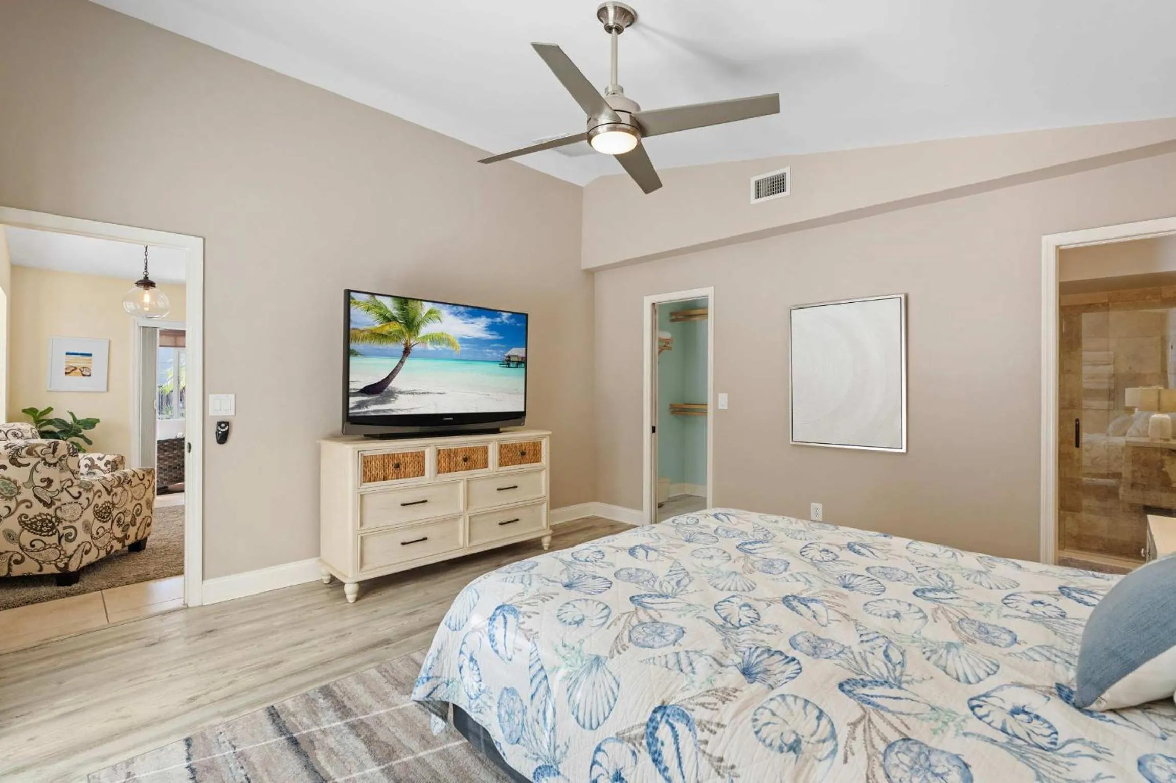 Bed in Pet Friendly Pool Home in River Reach of Naples FL