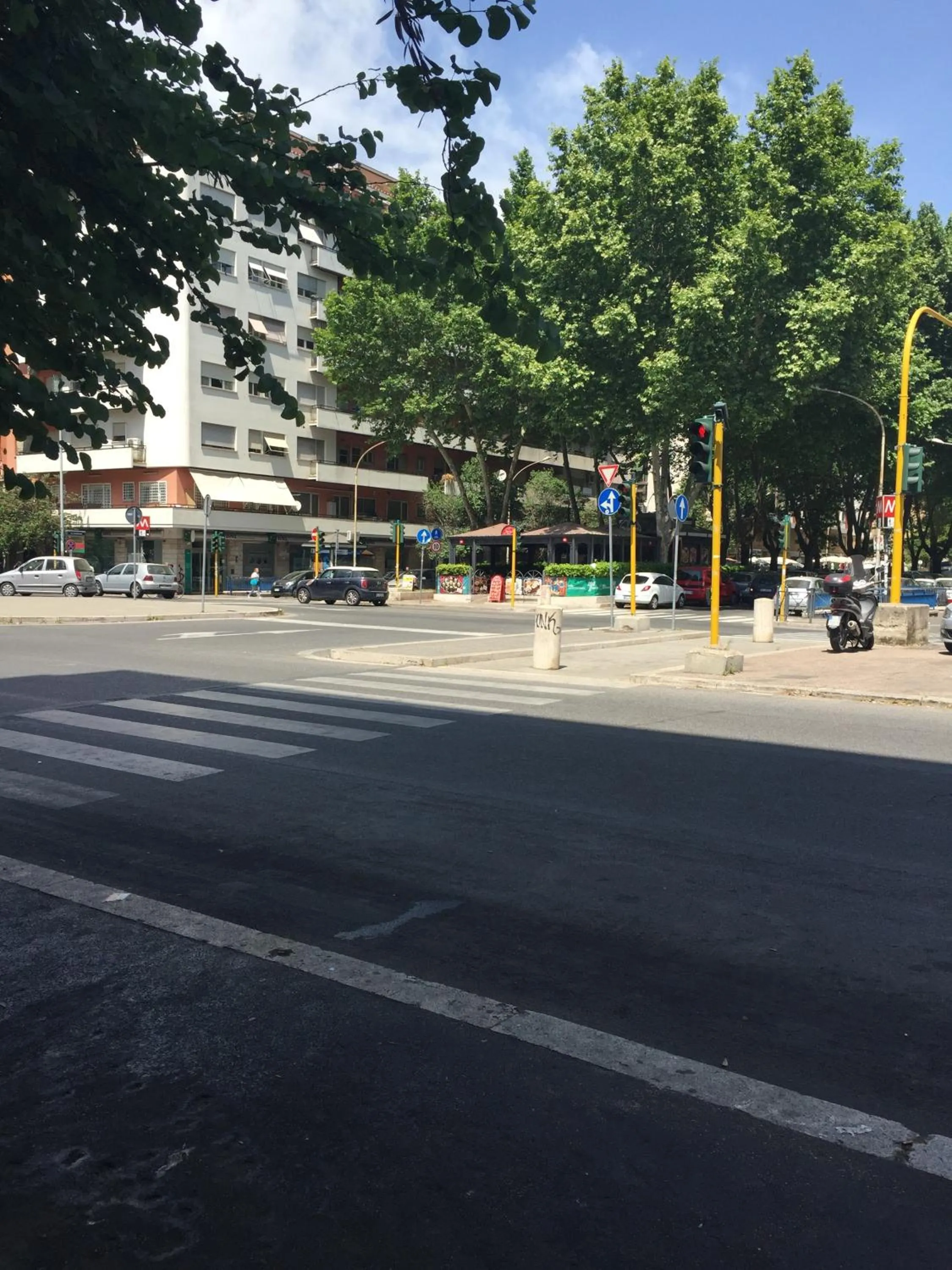 Property building in De Guestibus