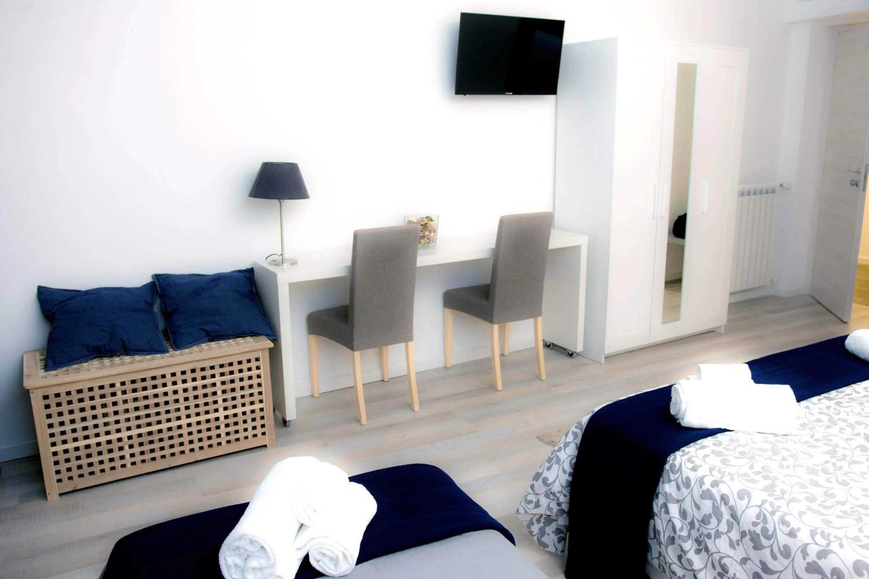 Decorative detail, Bed in De Guestibus