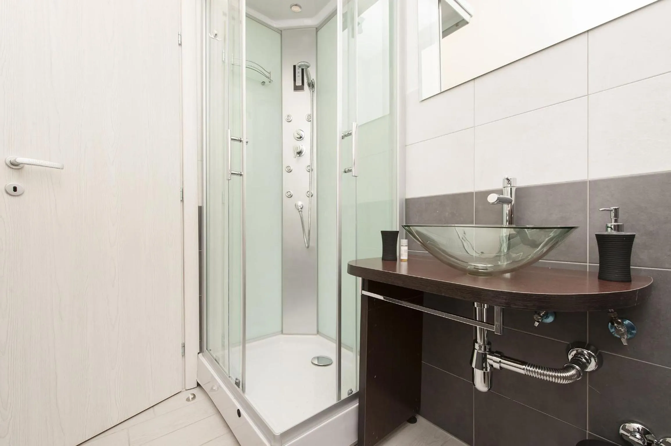 Bathroom in De Guestibus