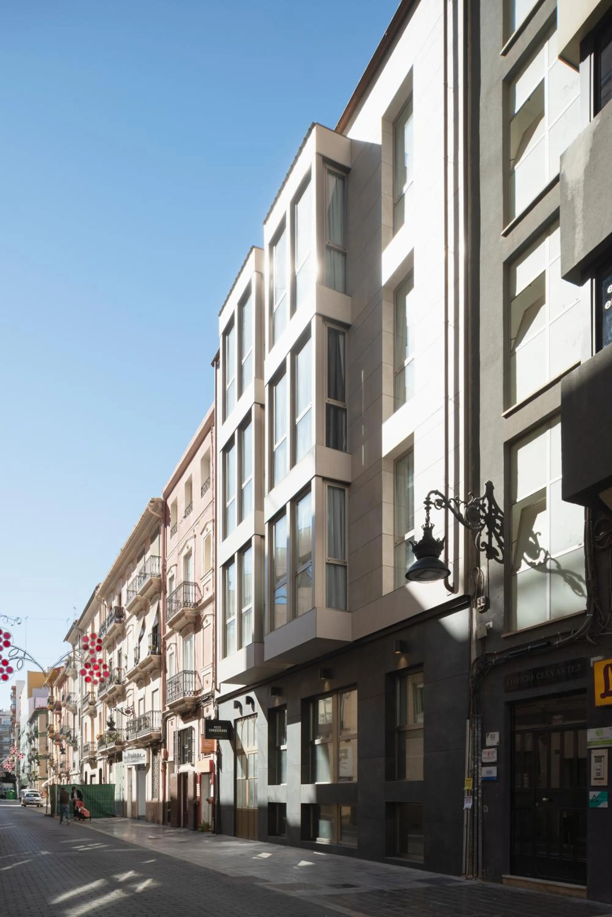 Property building in Hotel Conqueridor