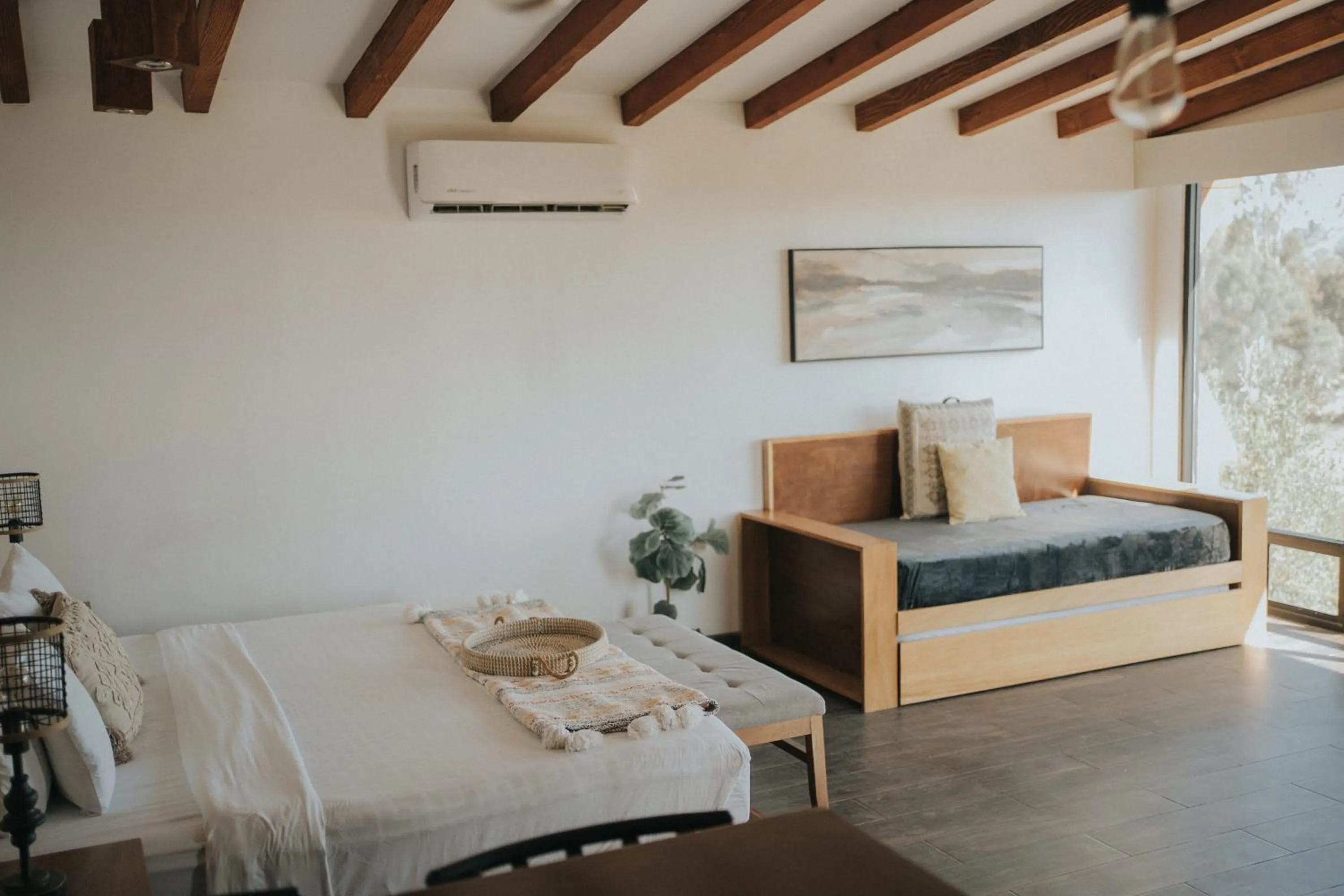 Bathroom, Bed in Oasis 444