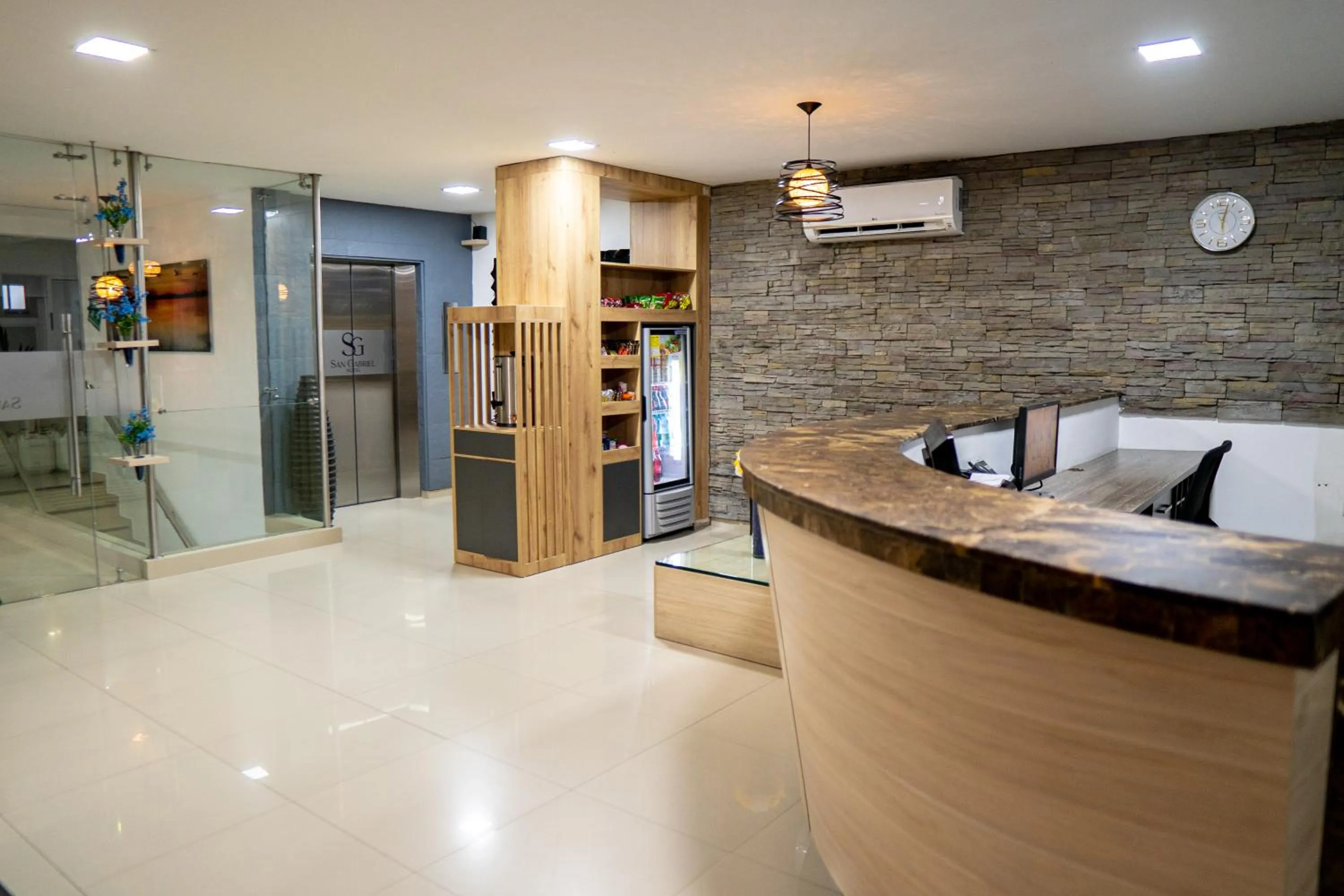 Lobby or reception in Hotel San Gabriel