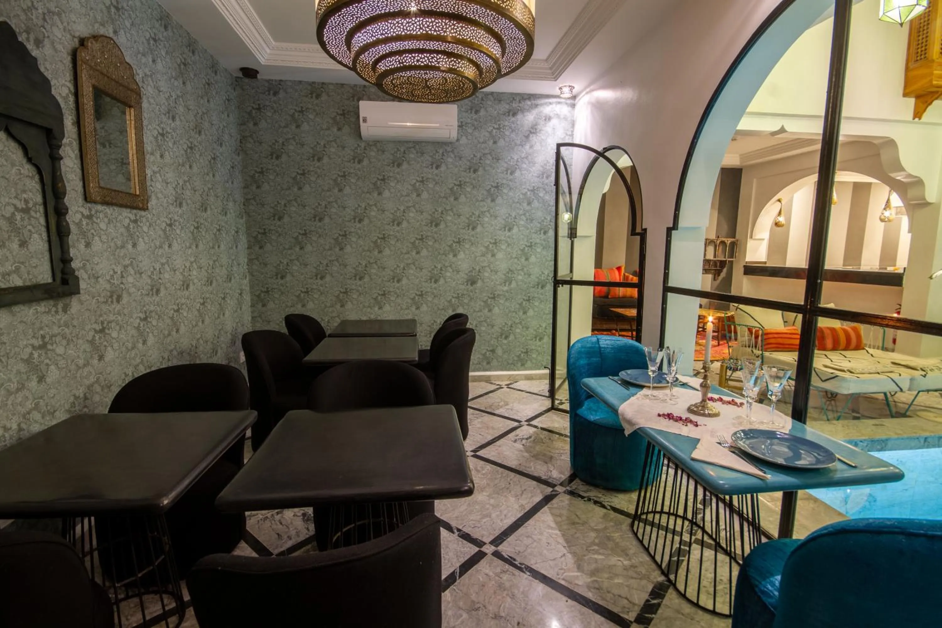 Living room in Riad SofYan & Spa