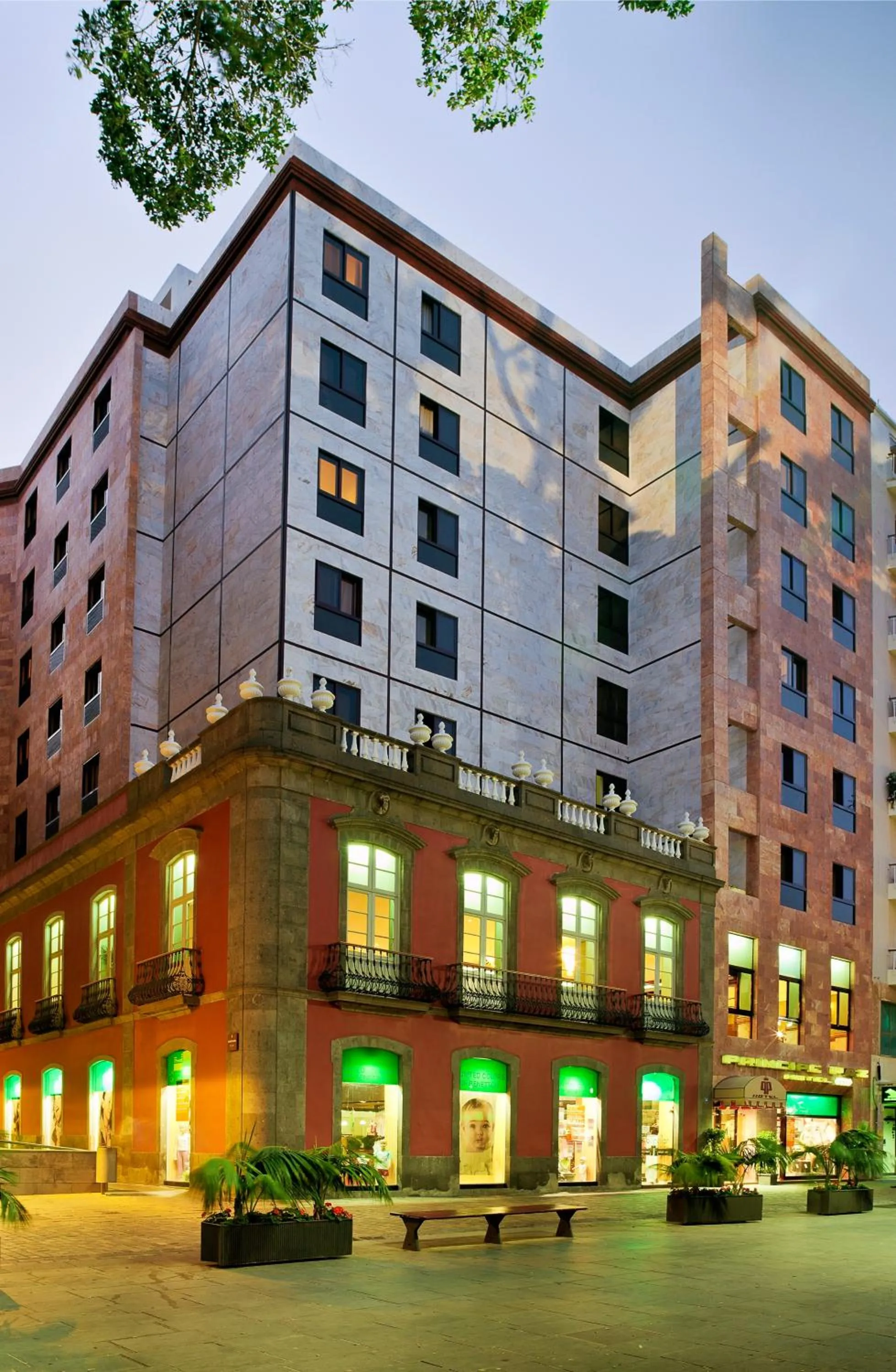 Facade/entrance in Hotel Principe Paz
