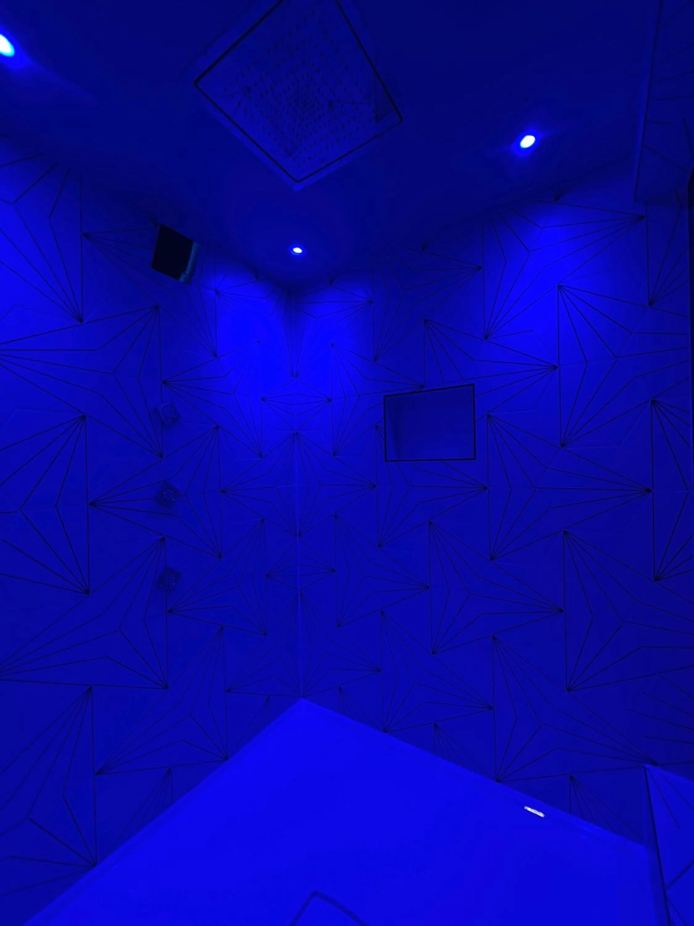 Shower in Imperial Suites, Adults Only