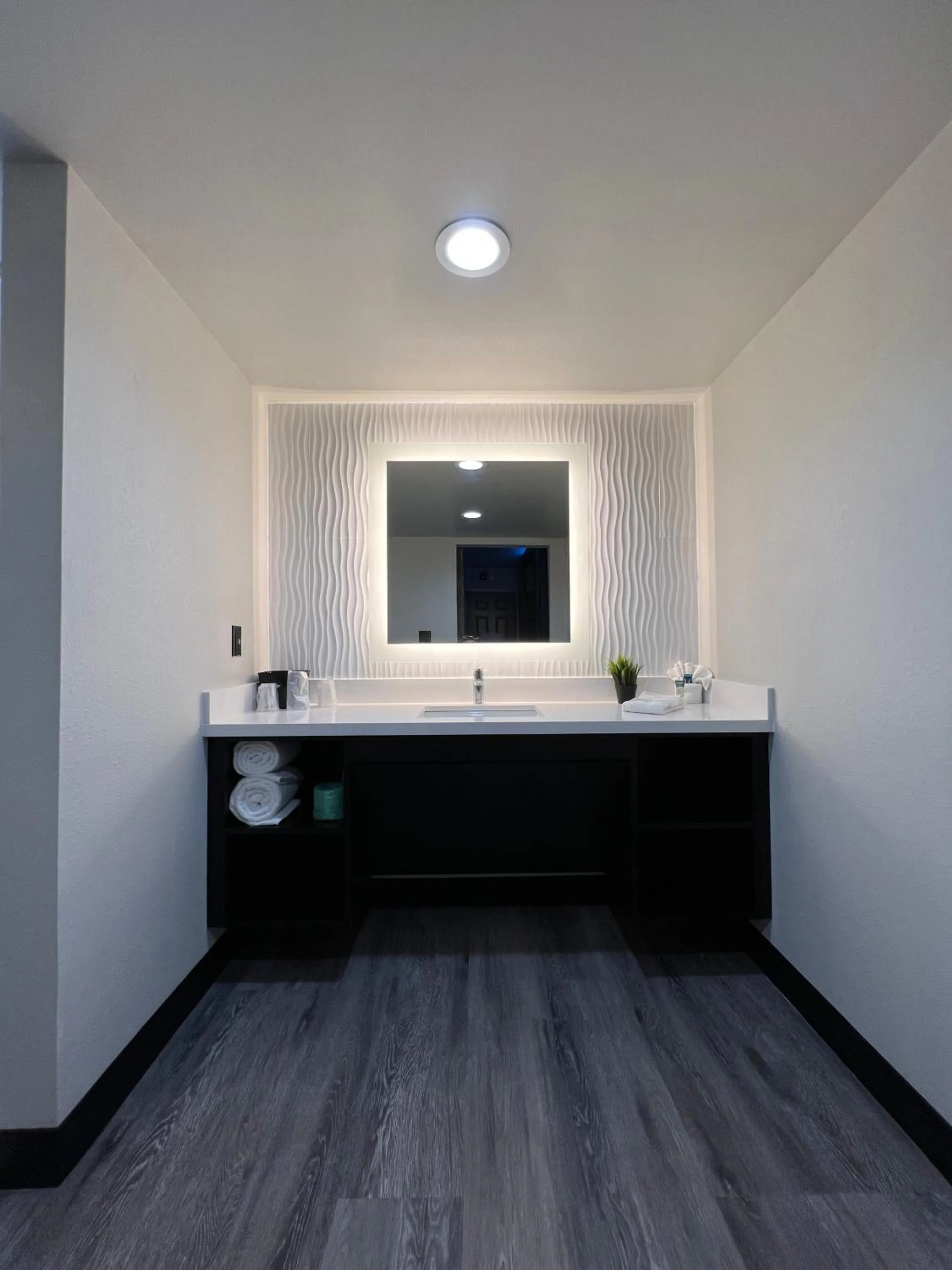 Bathroom in Imperial Suites, Adults Only