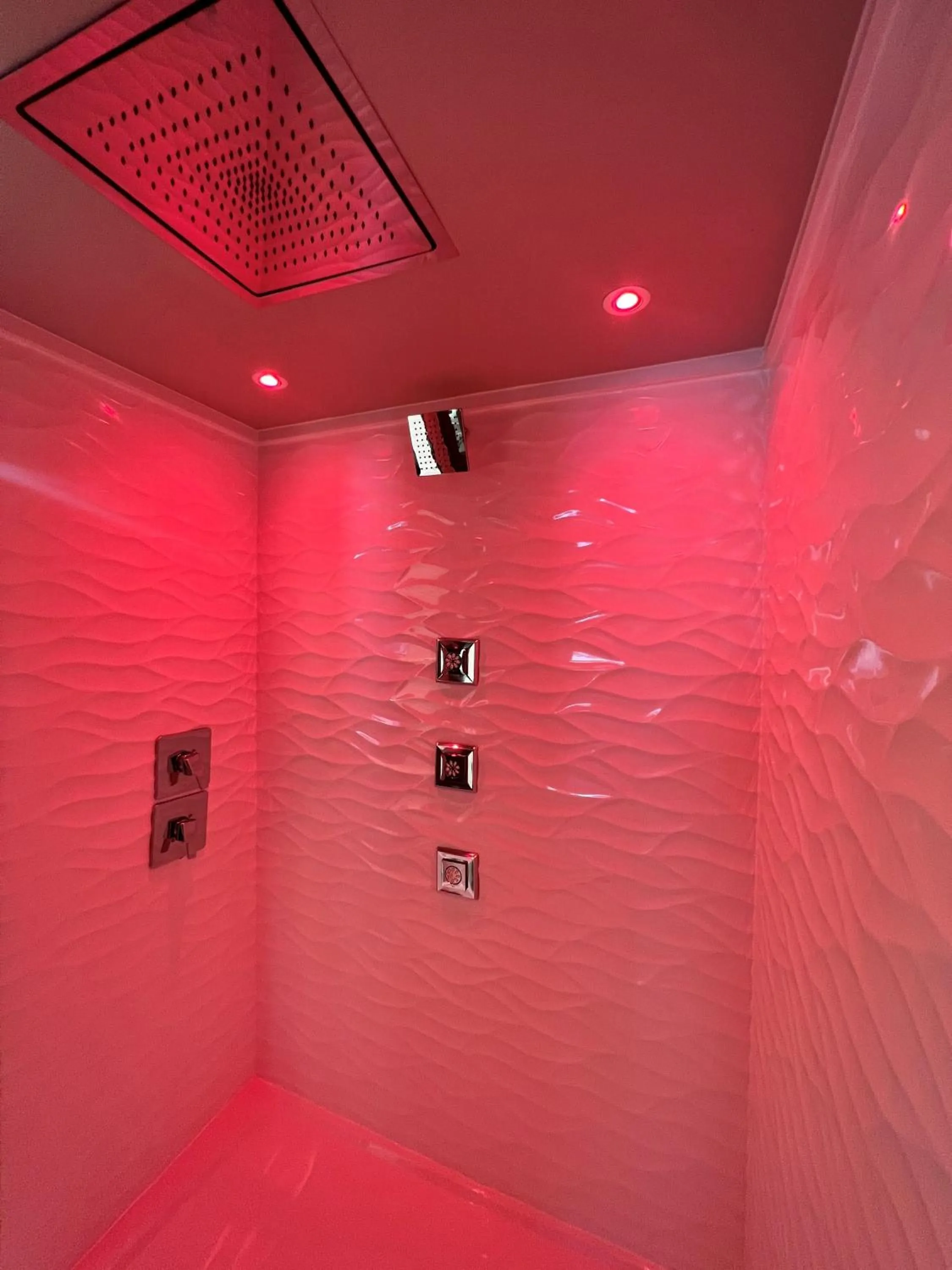 Shower in Imperial Suites, Adults Only