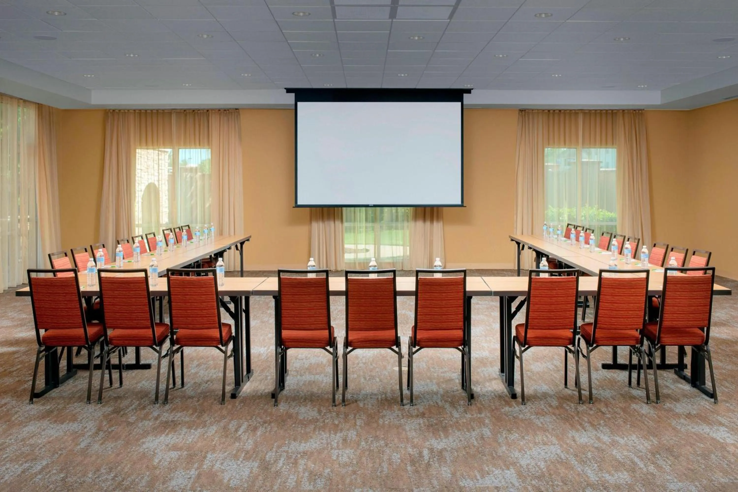 Meeting/conference room in Courtyard Houston NW/290 Corridor