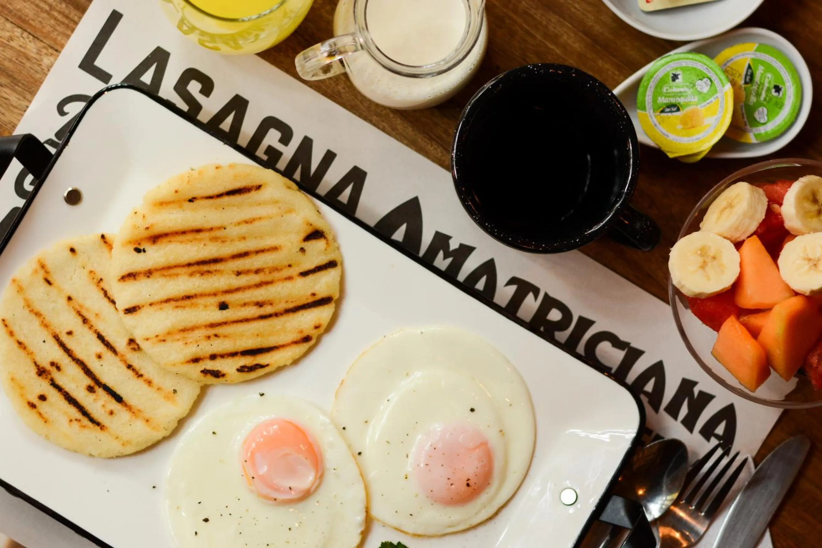 Buffet breakfast in Casa Ebano 967