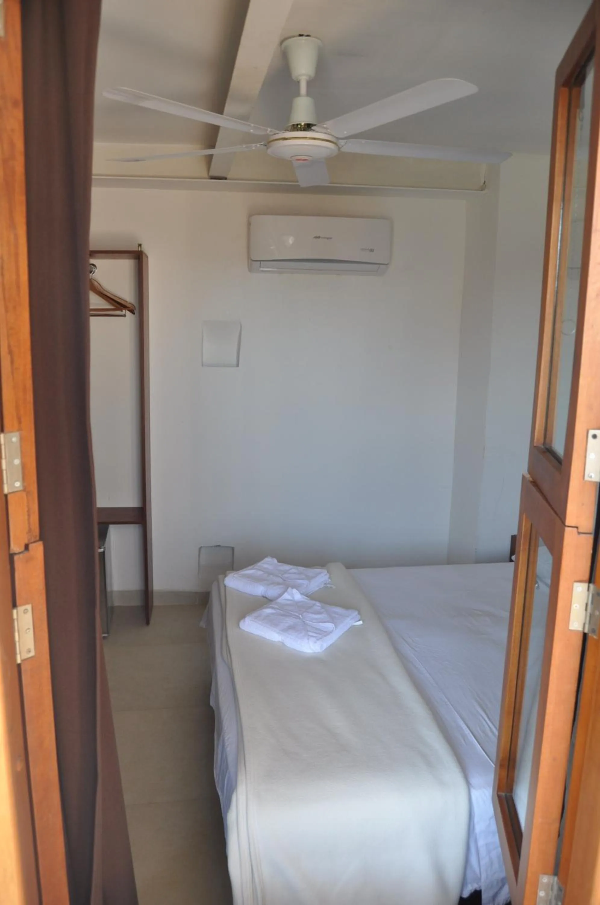 Photo of the whole room, Bed in Casa Ebano 967