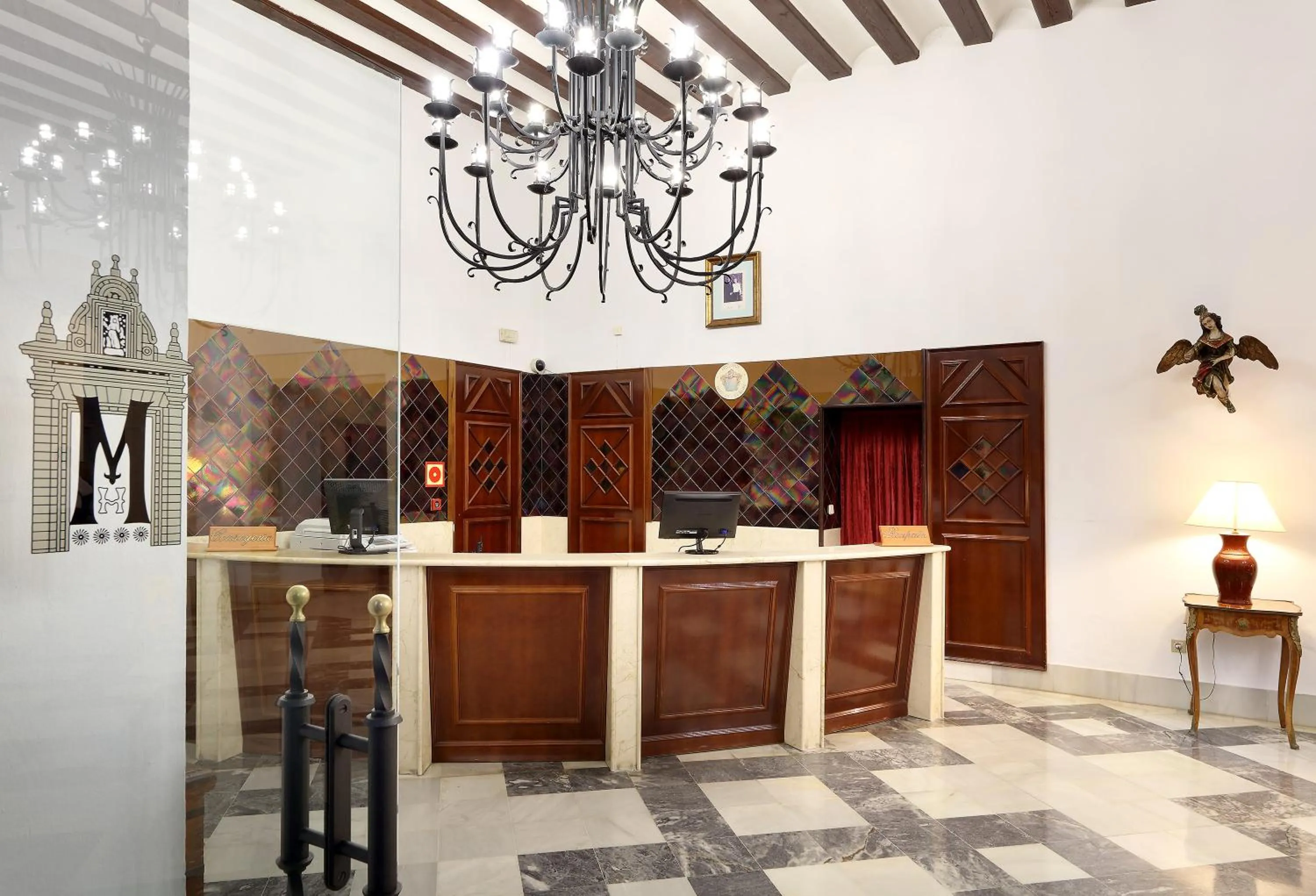 Lobby or reception in Crisol Monasterio de San Miguel