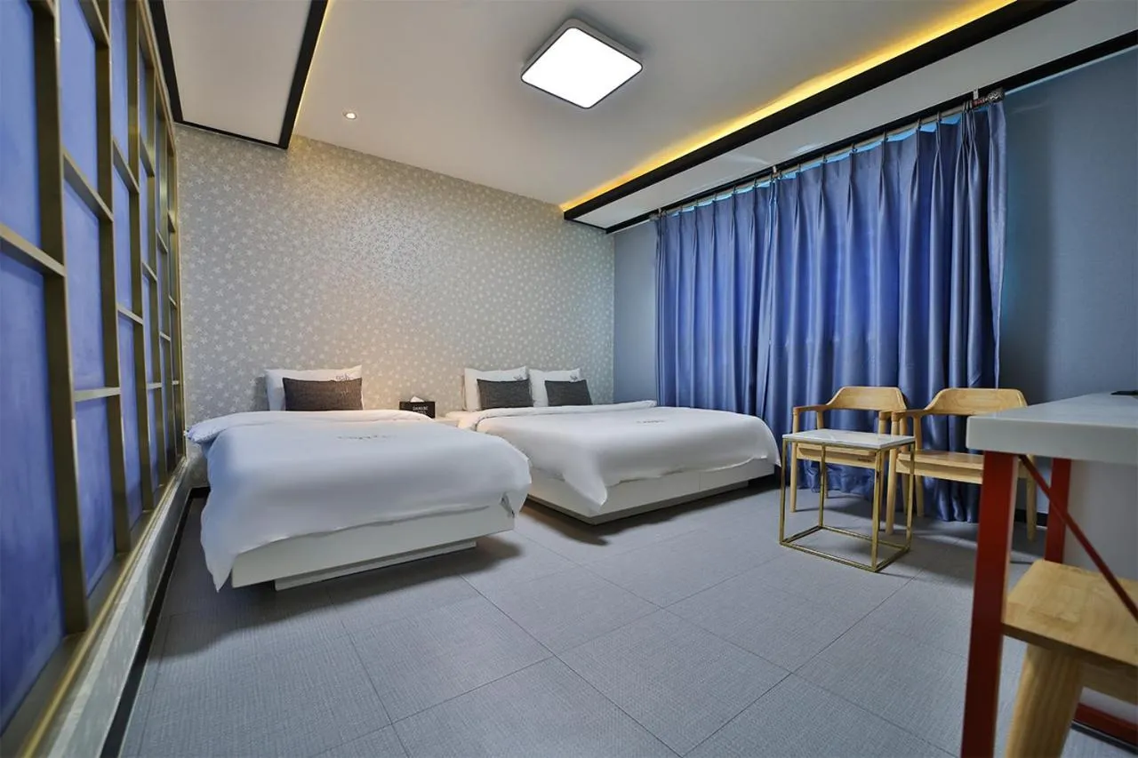 Bed in Hotel Danube Seomyeon