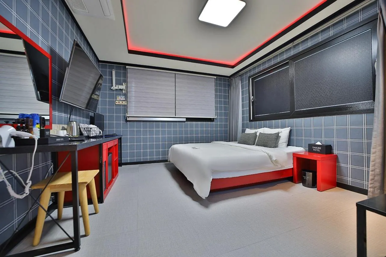 Bed in Hotel Danube Seomyeon