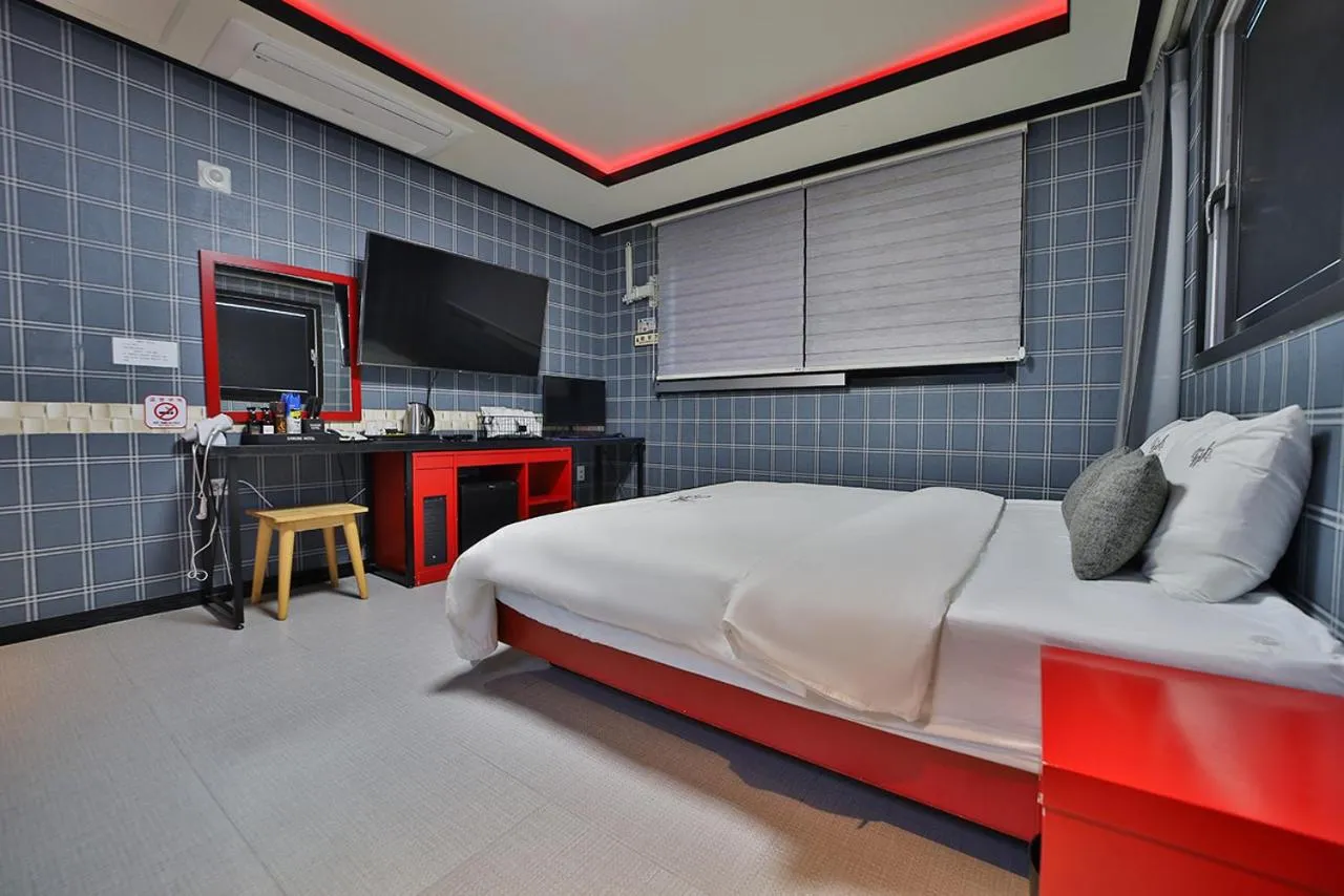 Bed in Hotel Danube Seomyeon