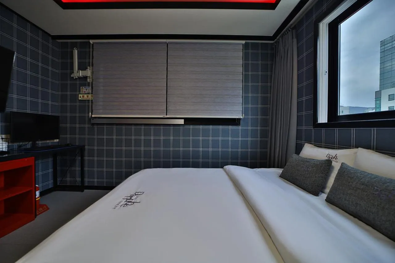 Bed in Hotel Danube Seomyeon