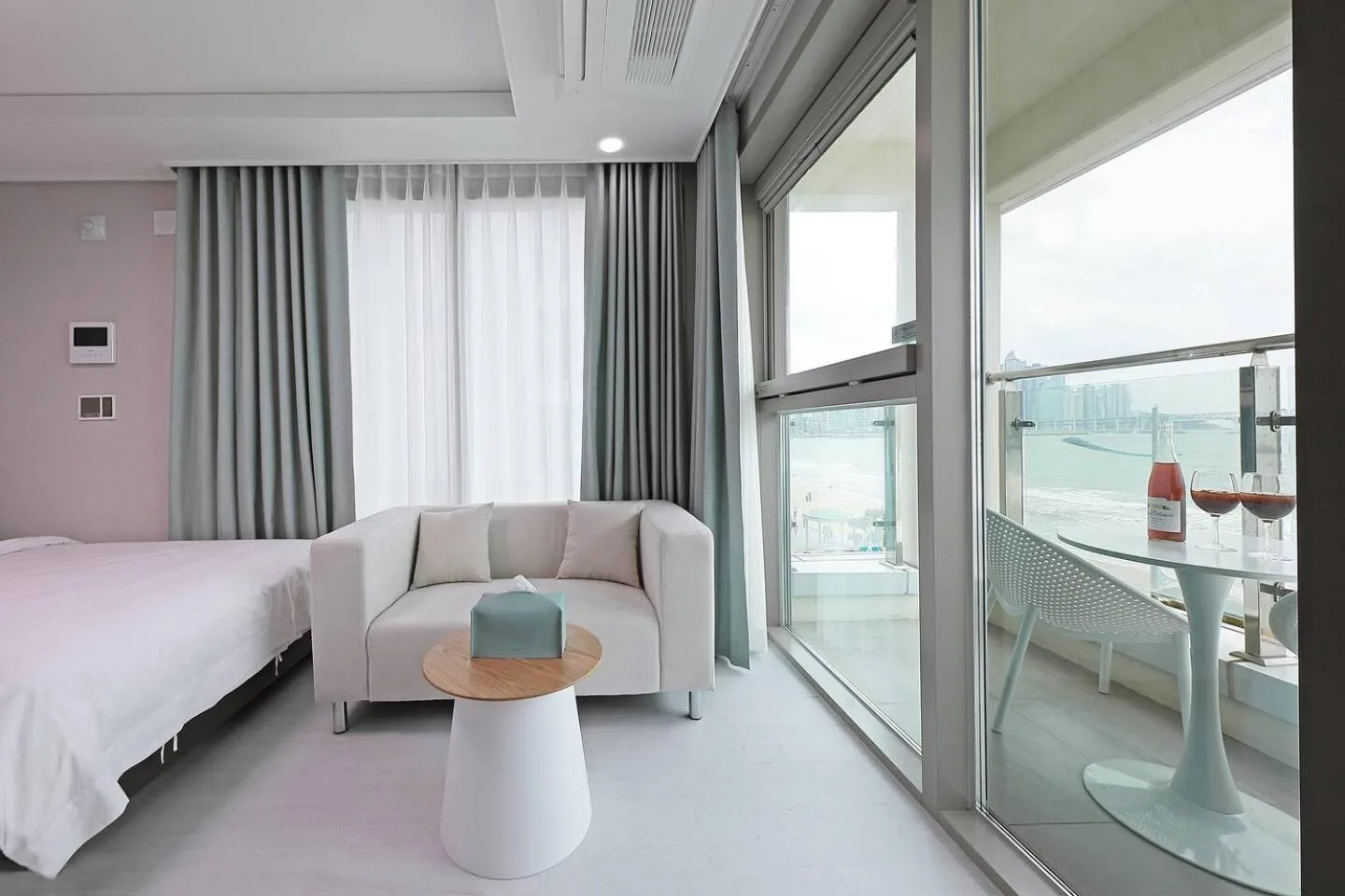 Bed in SoTA Collection The Terrace