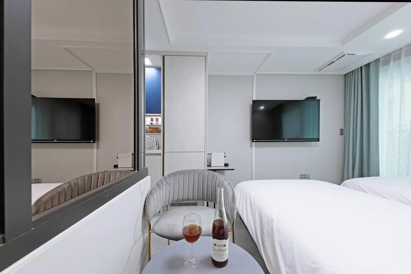 Bed in SoTA Collection The Terrace