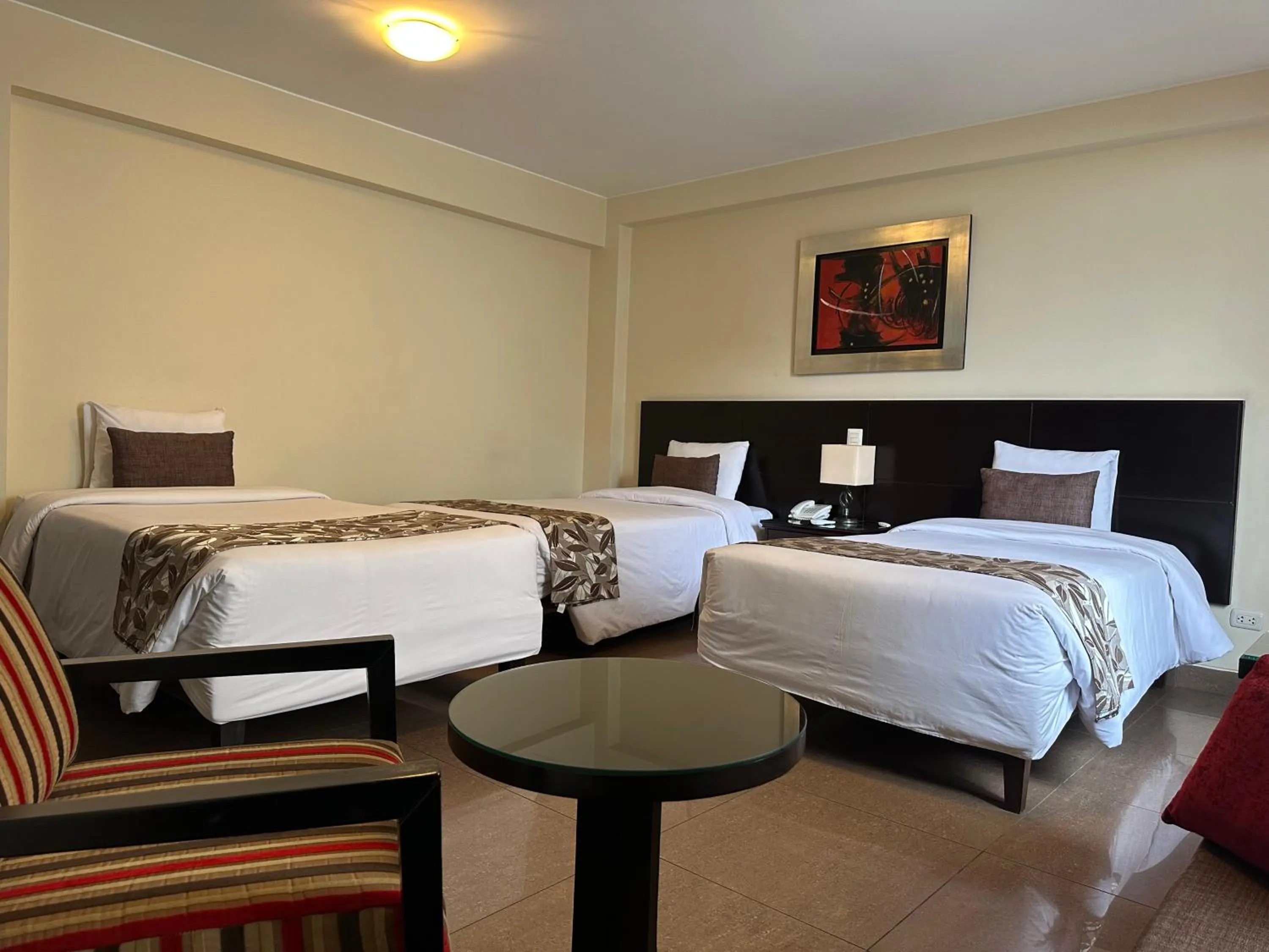 Property building, Bed in El Tambo 1