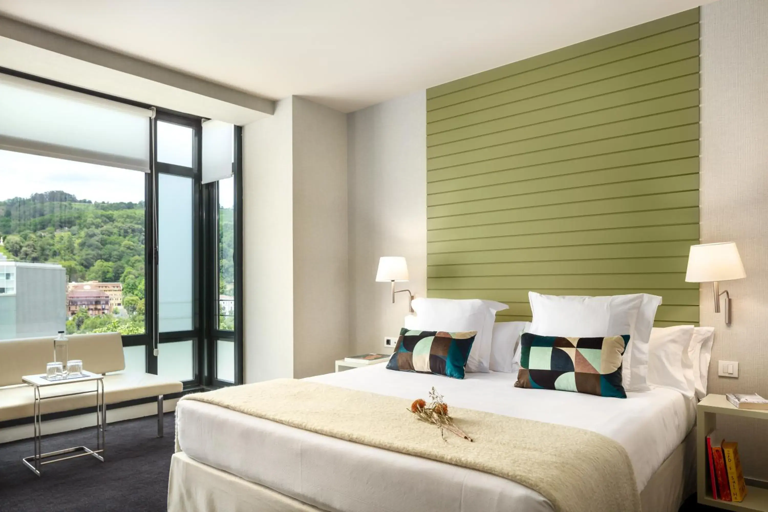 Deluxe Room with Guggenheim views in Hotel Miró Deluxe Room with Guggenheim views in Hotel Miró