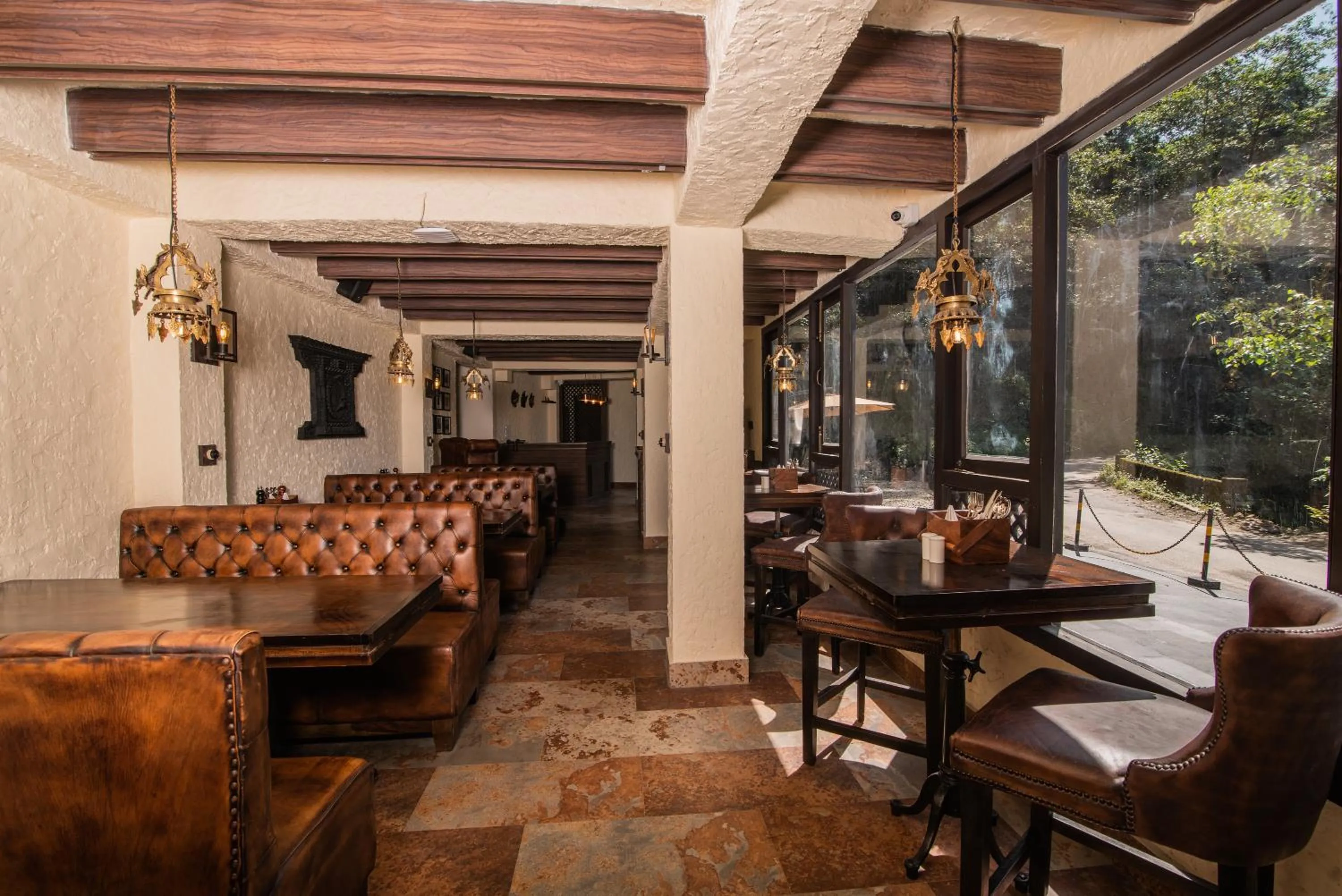 Restaurant/places to eat in Tree of Life Indra Mandala Hotel, Gangtok