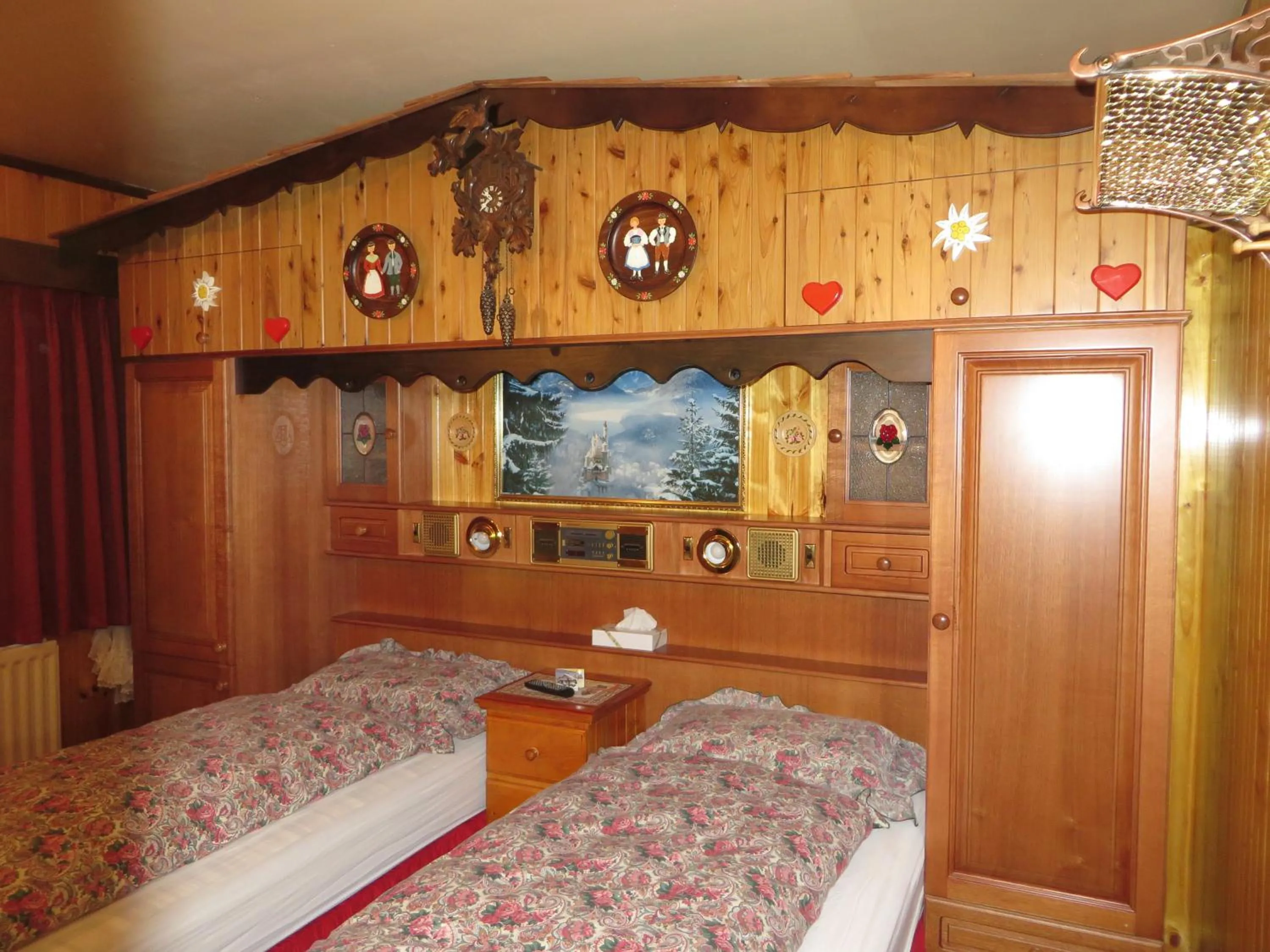 Bedroom, Bed in Karelia Alpine Lodge