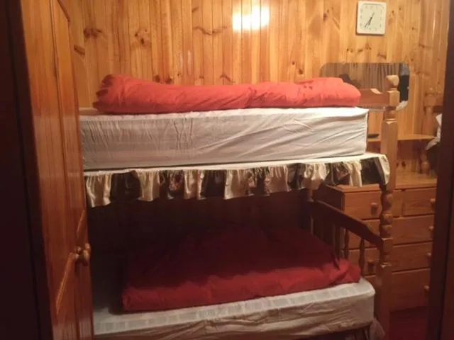 bunk bed, Bed in Karelia Alpine Lodge