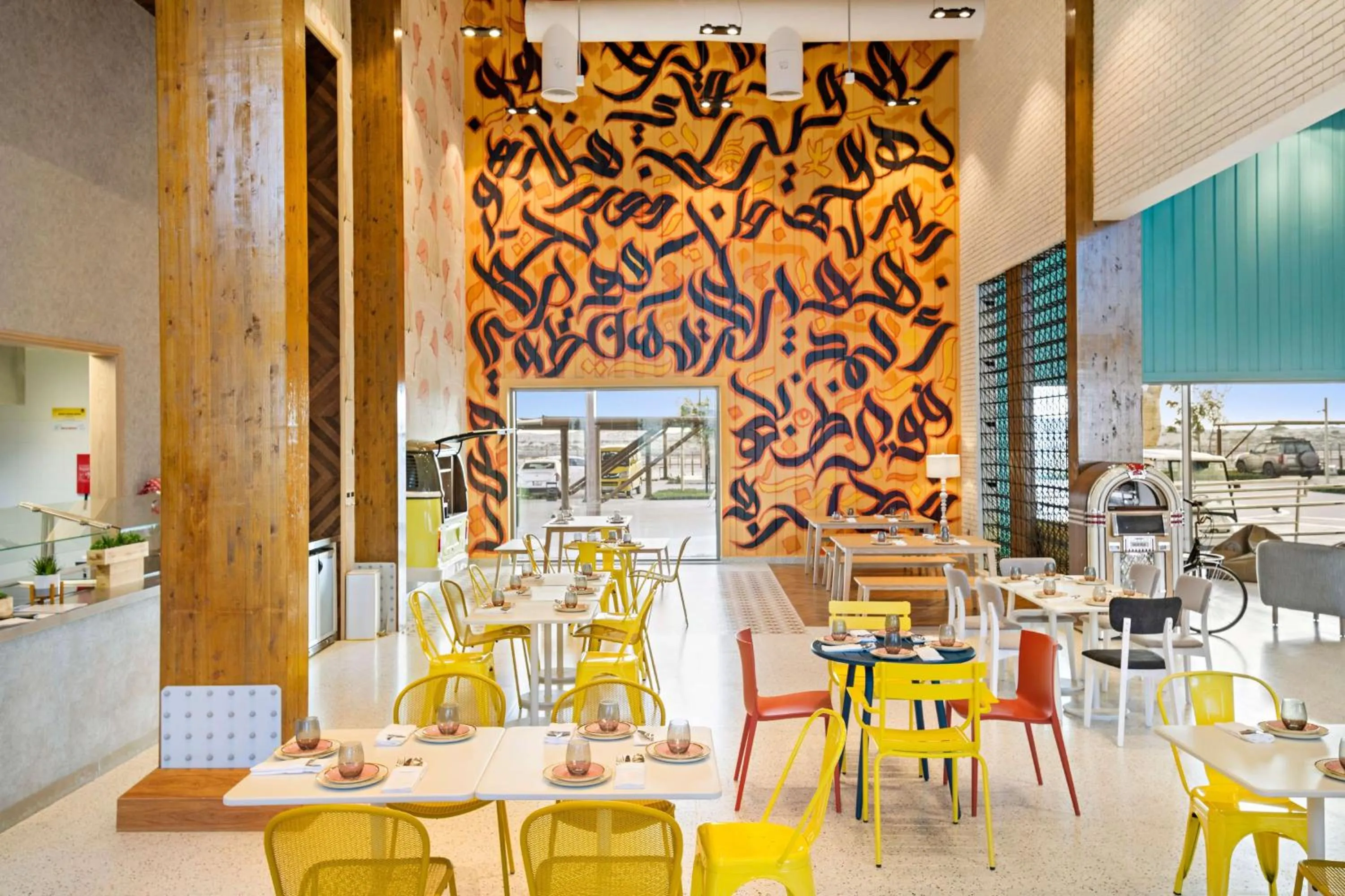 Restaurant/places to eat in Fuwairit Kite Beach, Tapestry Collection By Hilton