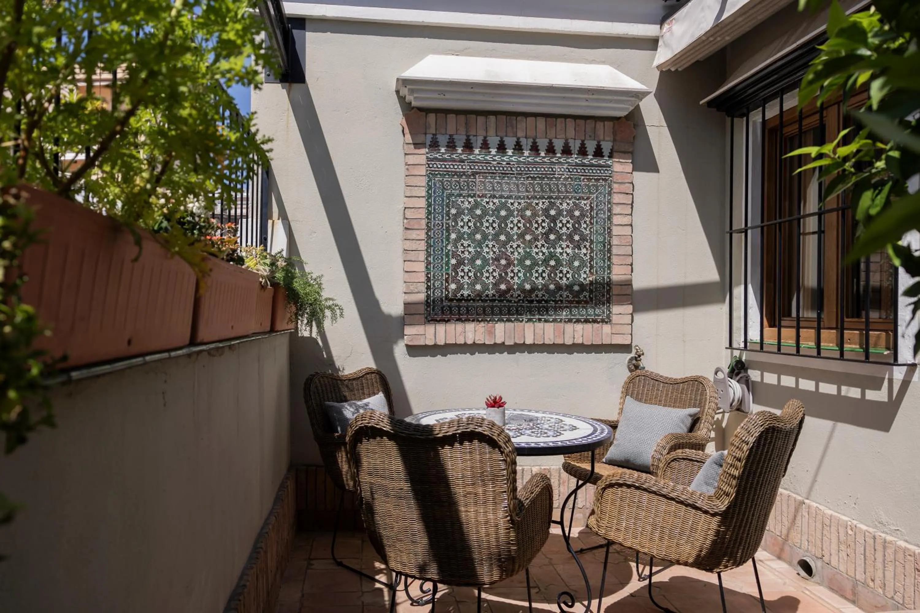 Patio in Hotel Gravina 51
