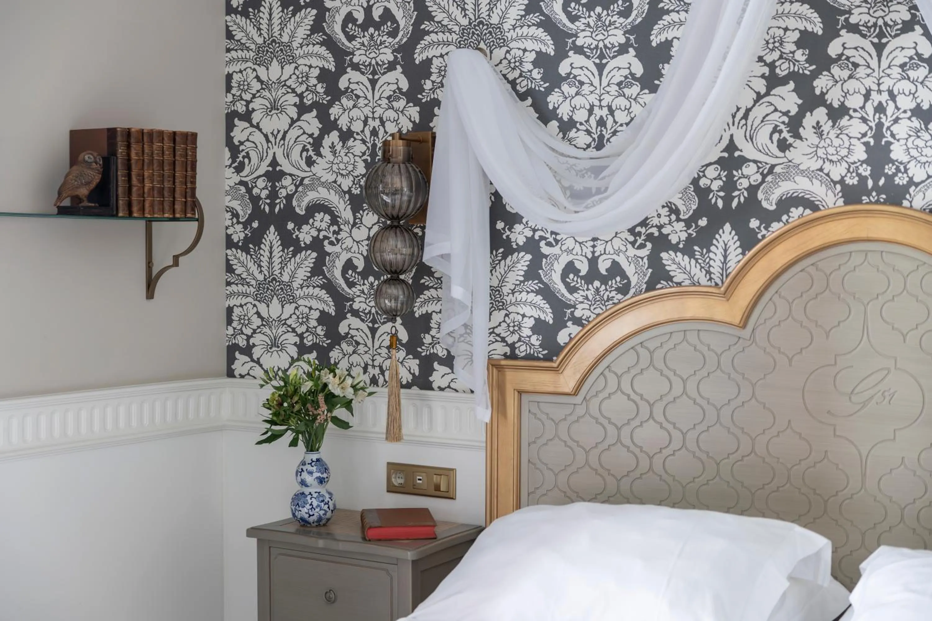 Bed in Hotel Gravina 51