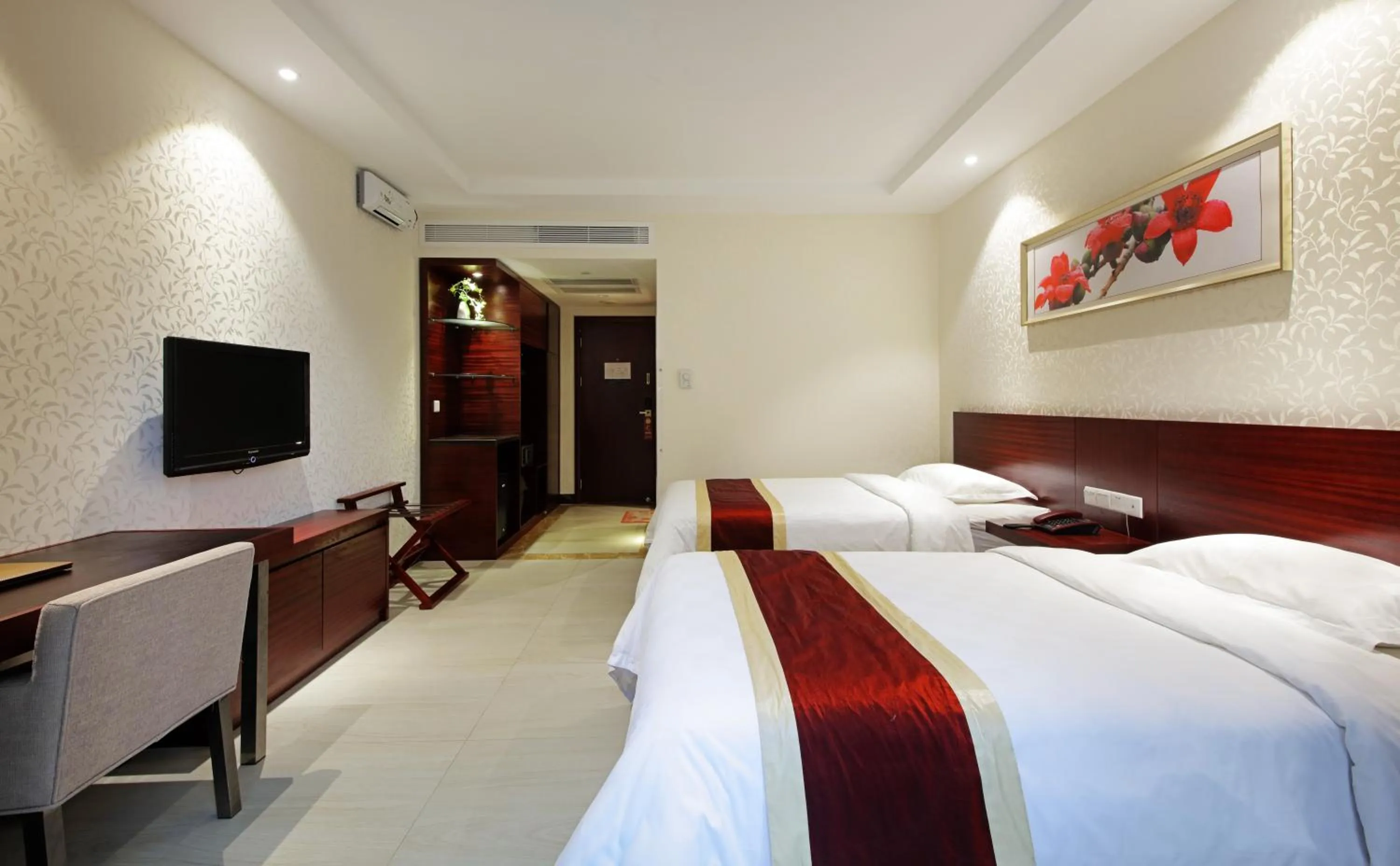 Decorative detail in Nanfang Dasha Hotel