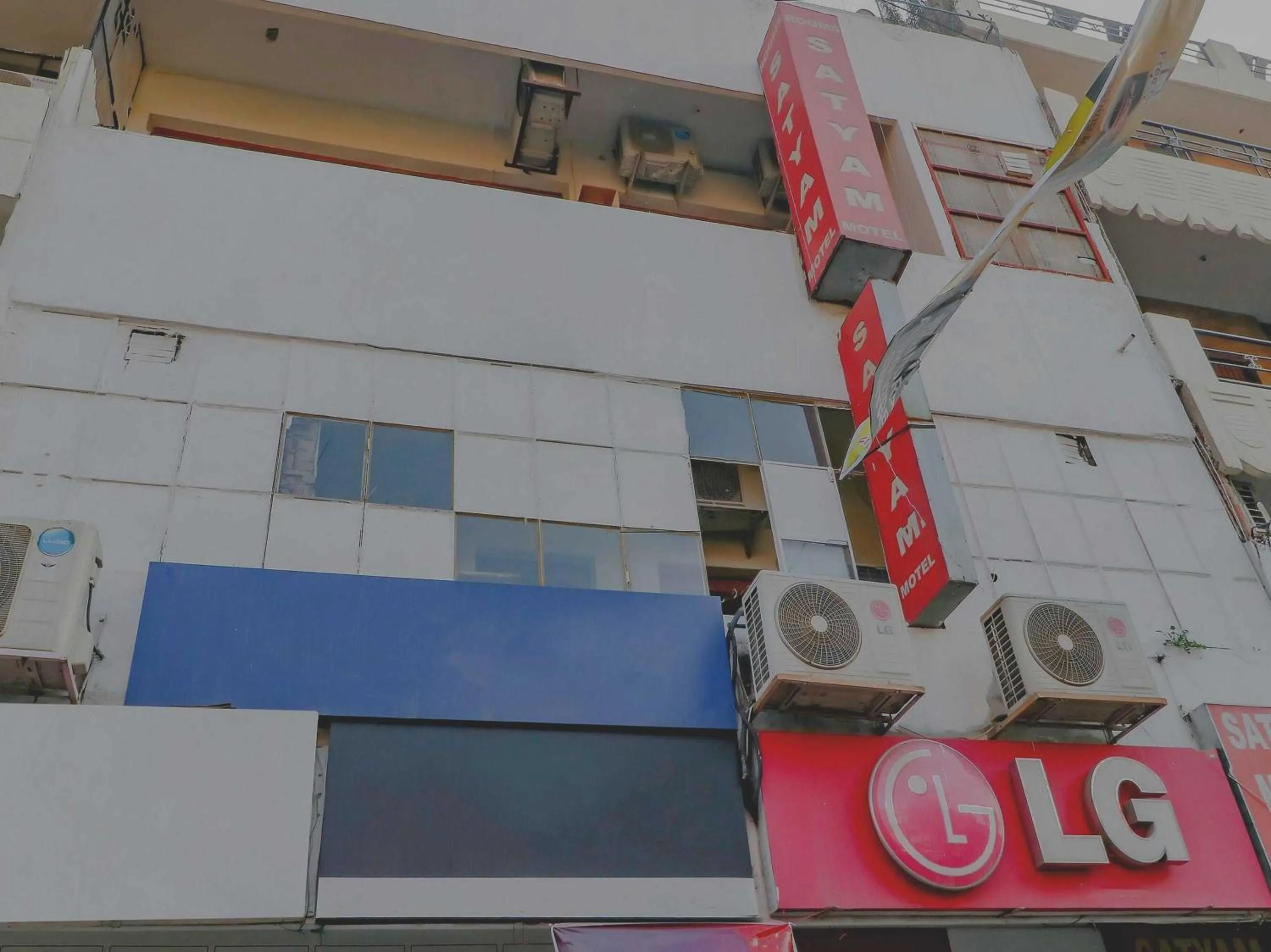 Facade/entrance in Hotel O Sameer Residency