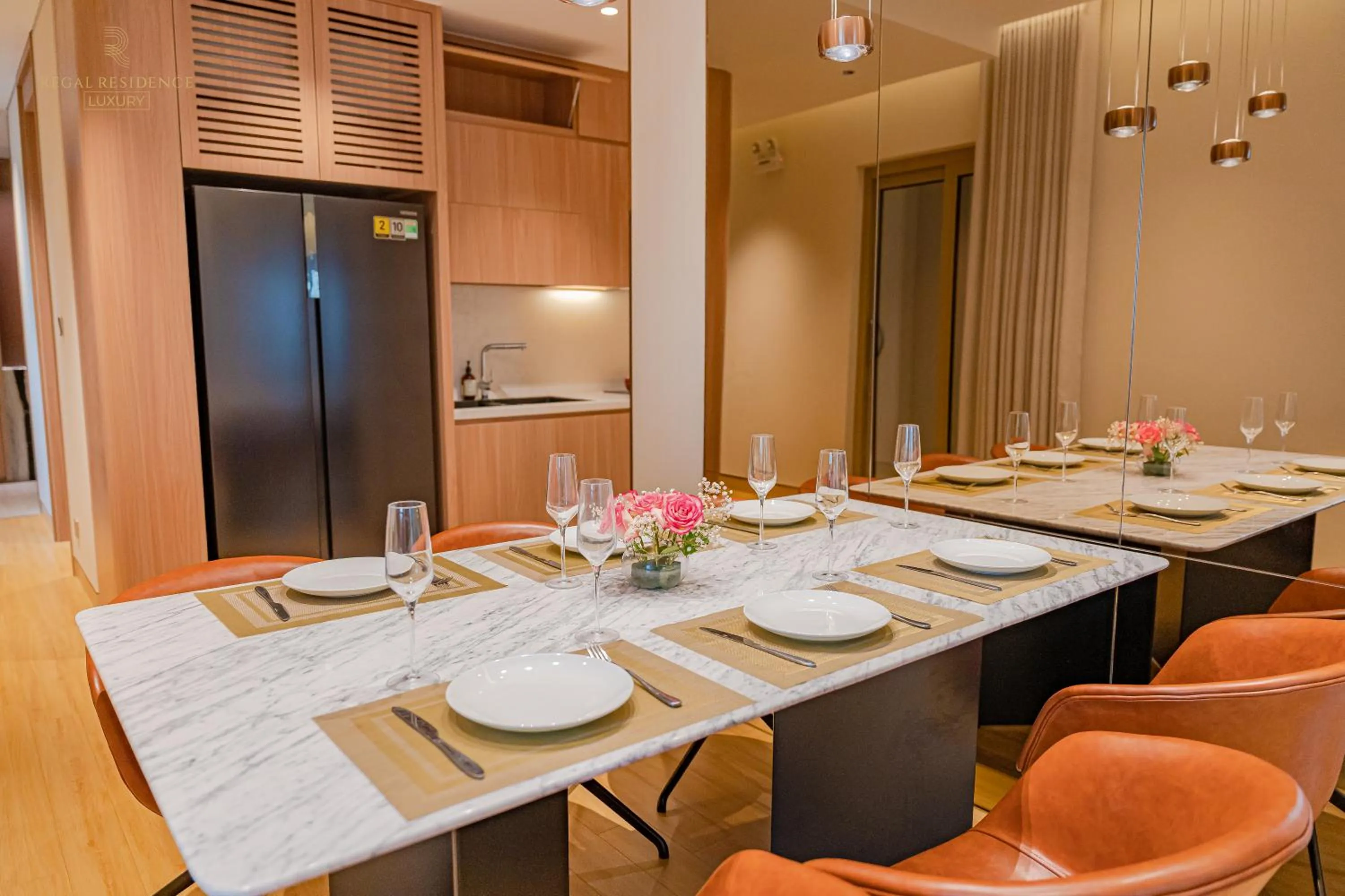 Kitchen or kitchenette in Regal Collection House