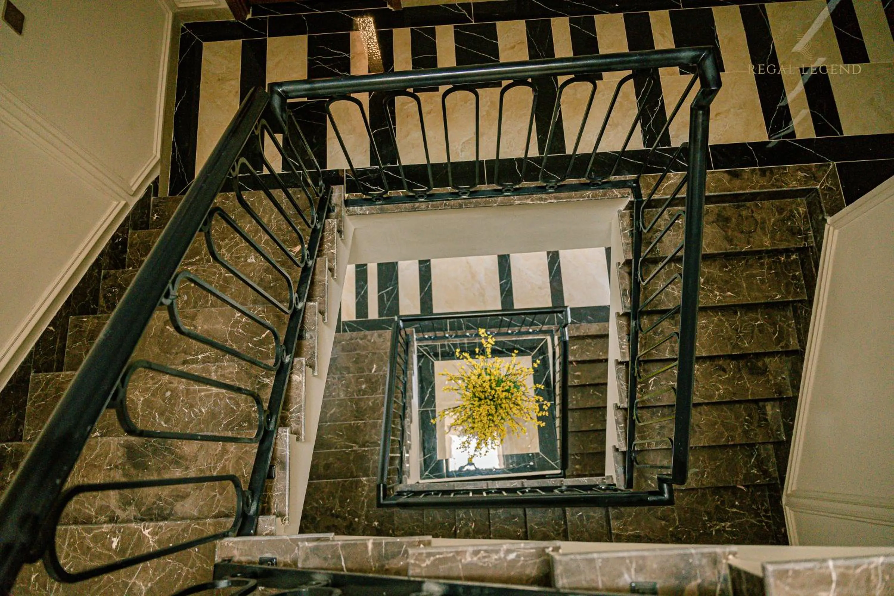 Regal Collection House