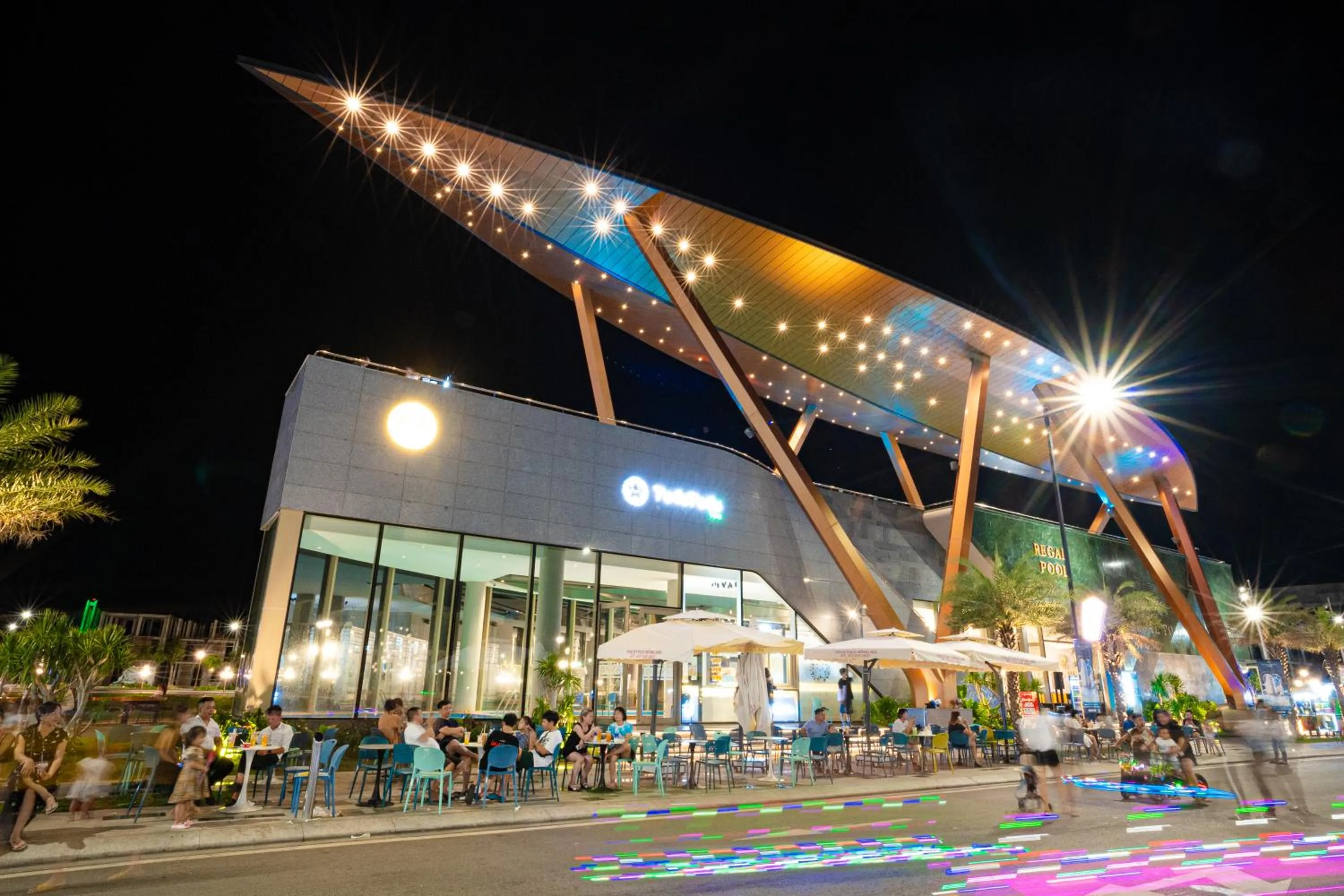 Regal Collection House