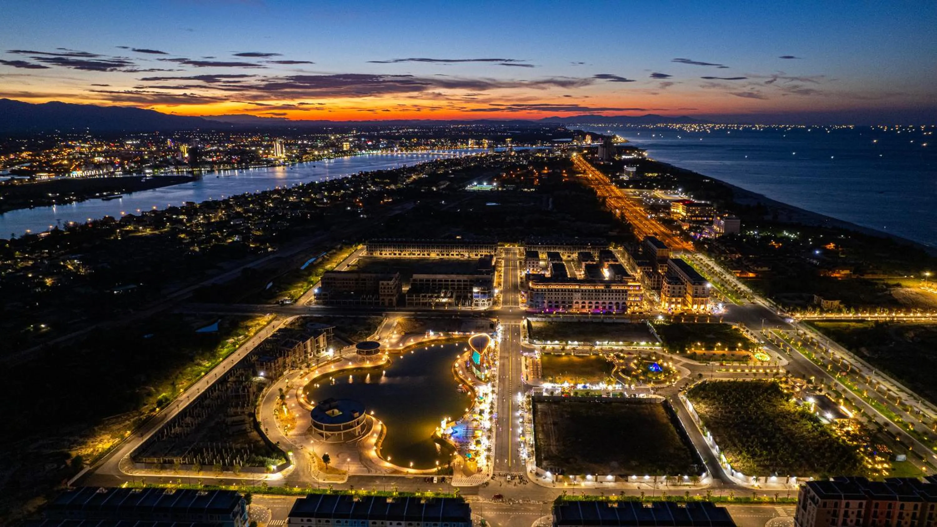 Regal Collection House