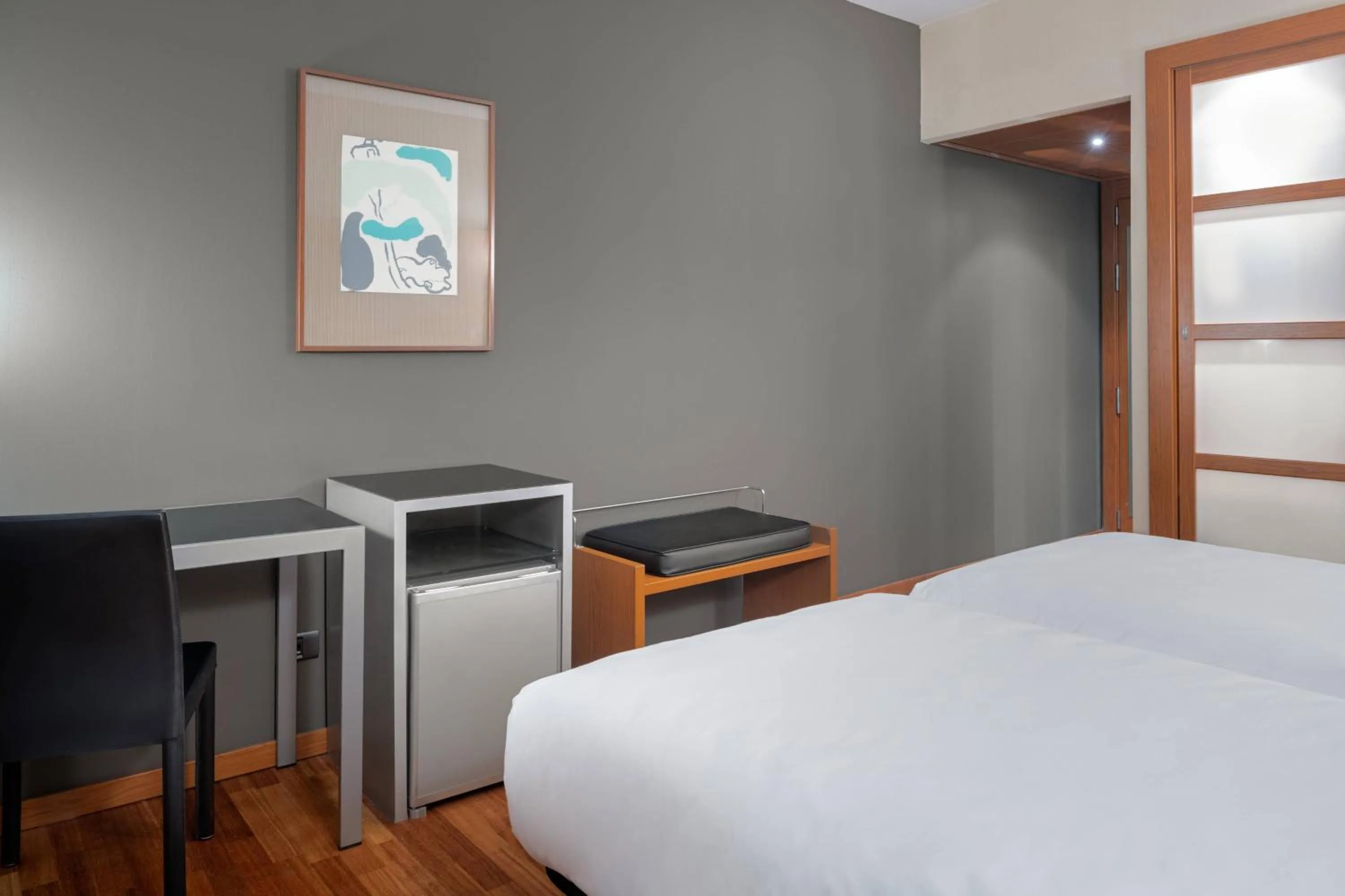 Photo of the whole room, Bed in AC Hotel Ponferrada by Marriott