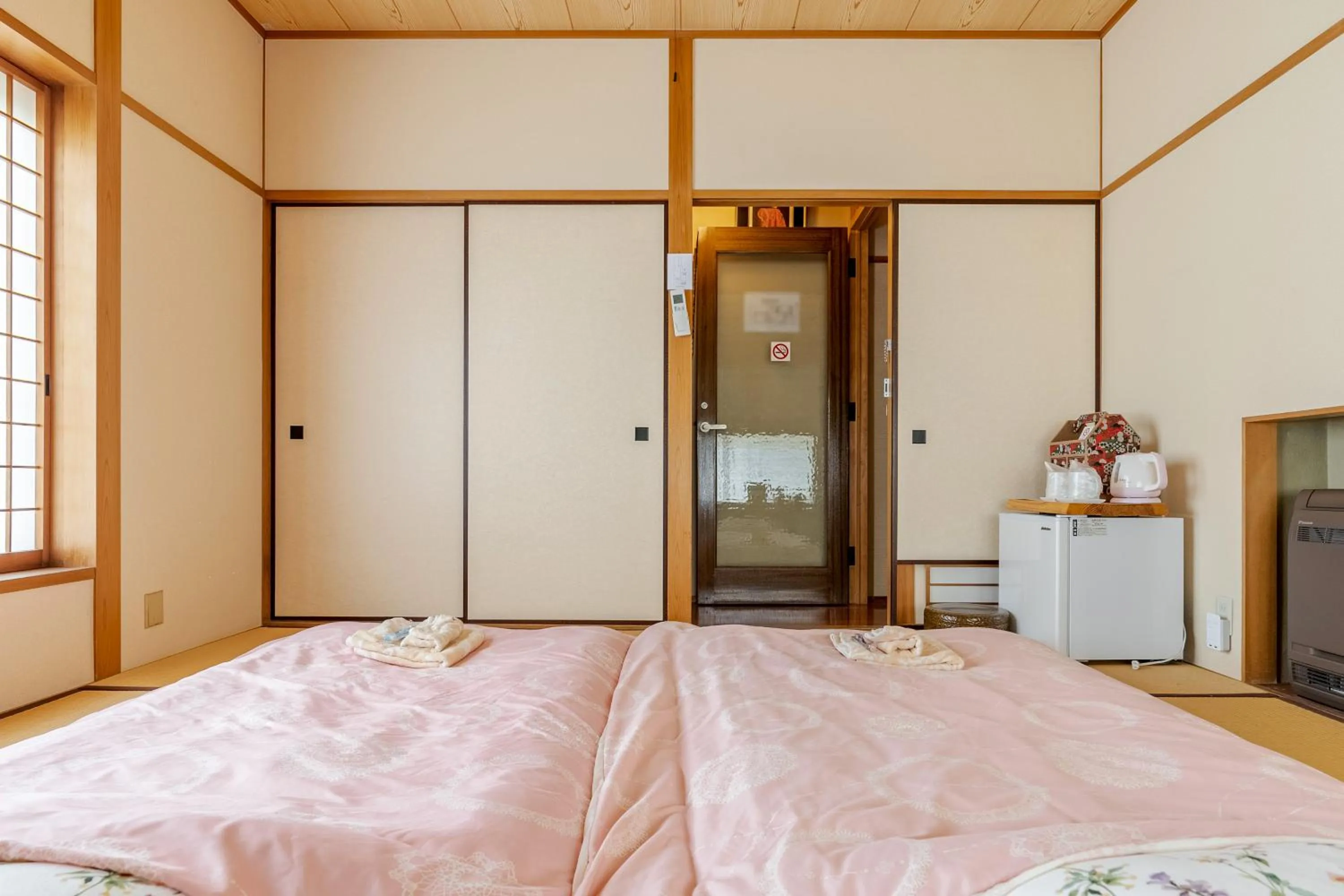 Bed in Residence Ferie Nara station