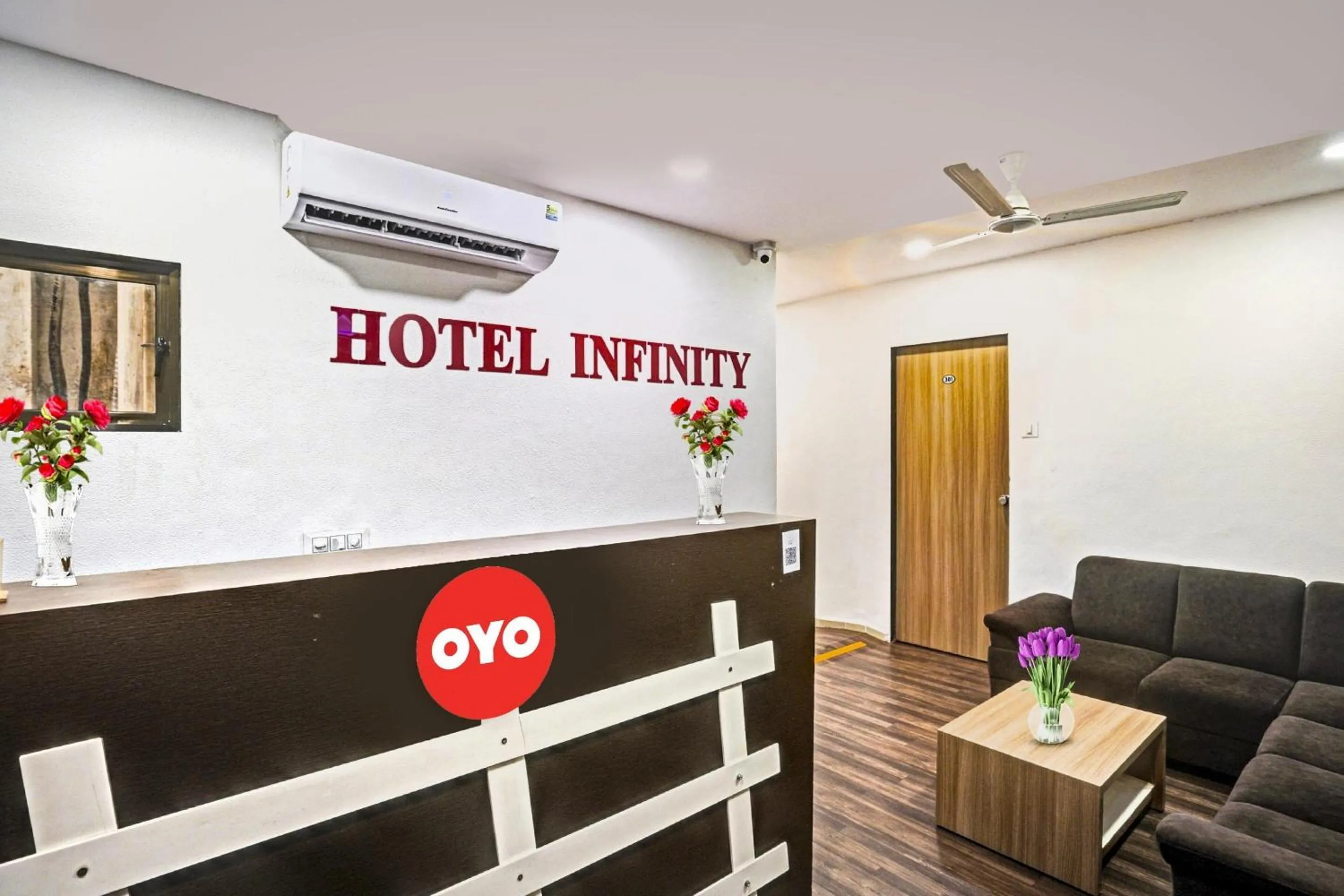 Lobby or reception in Hotel O Infinity