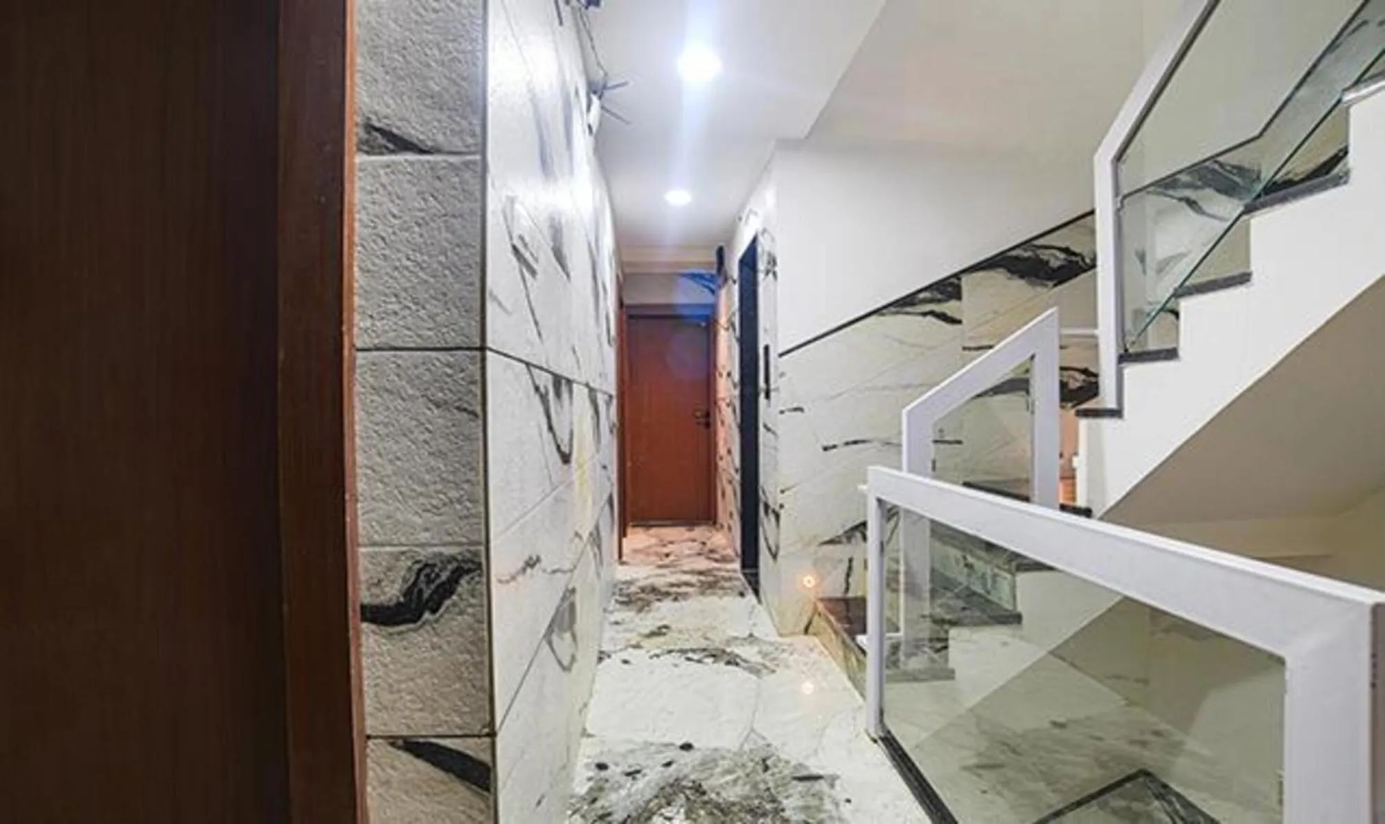 Lobby or reception in FabHotel Elite Residency