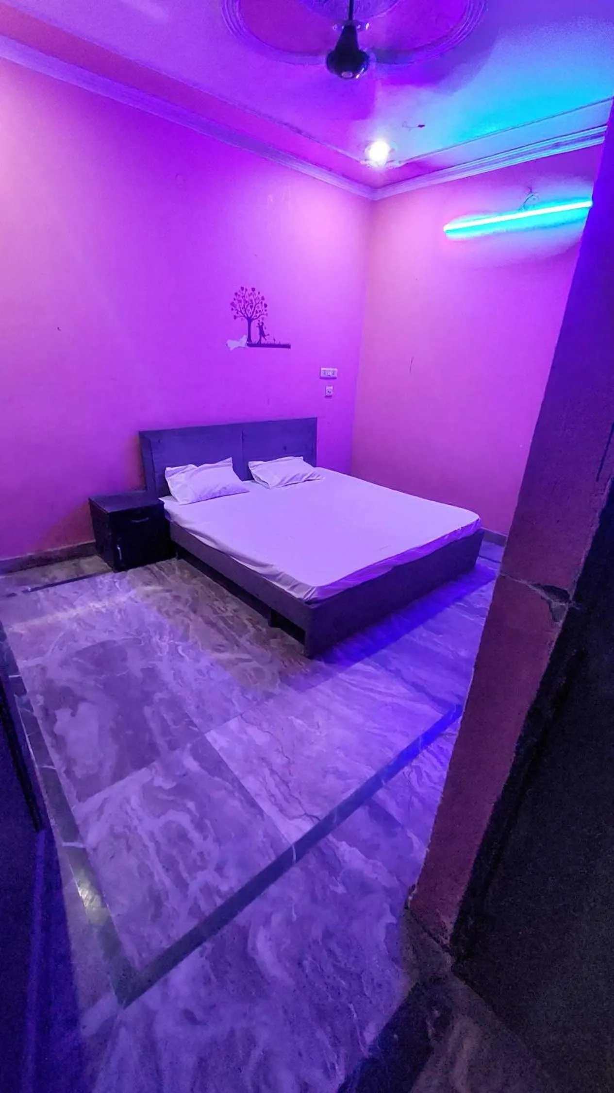 Bedroom in Hotel O Lion Residency