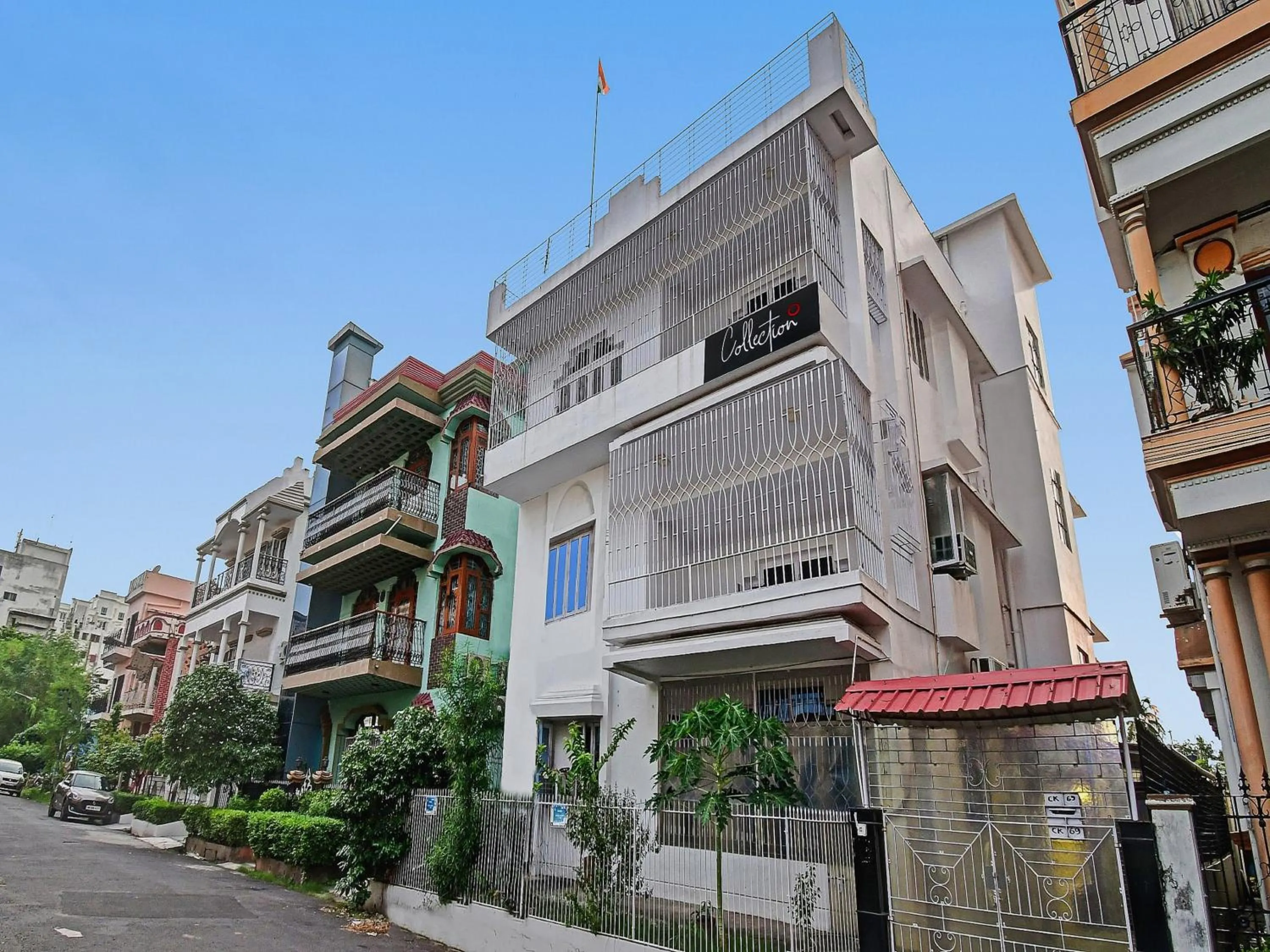 Facade/entrance in Super Capital O New All In One Near City Centre Salt Lake