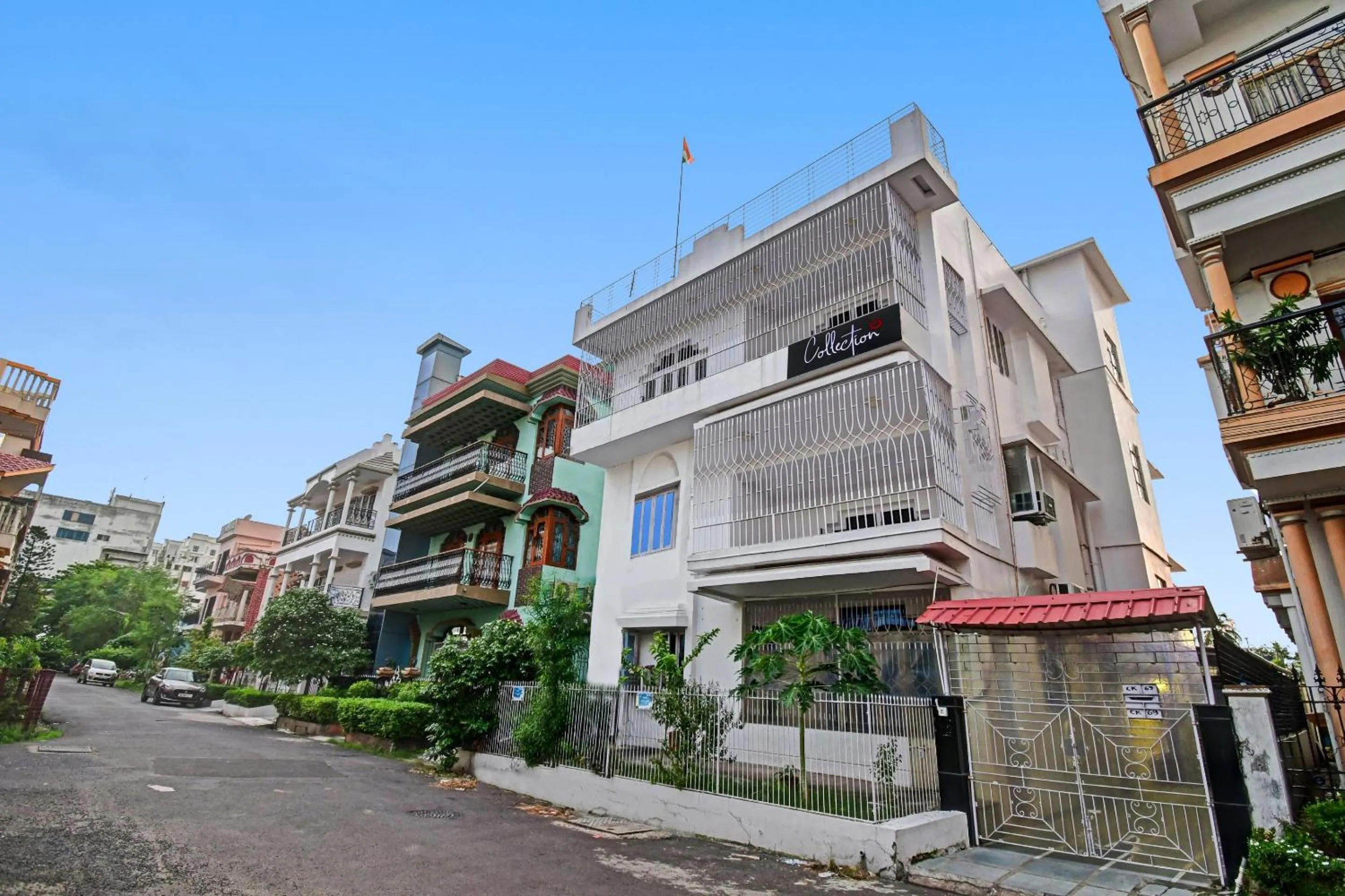 Facade/entrance in Super Capital O New All In One Near City Centre Salt Lake