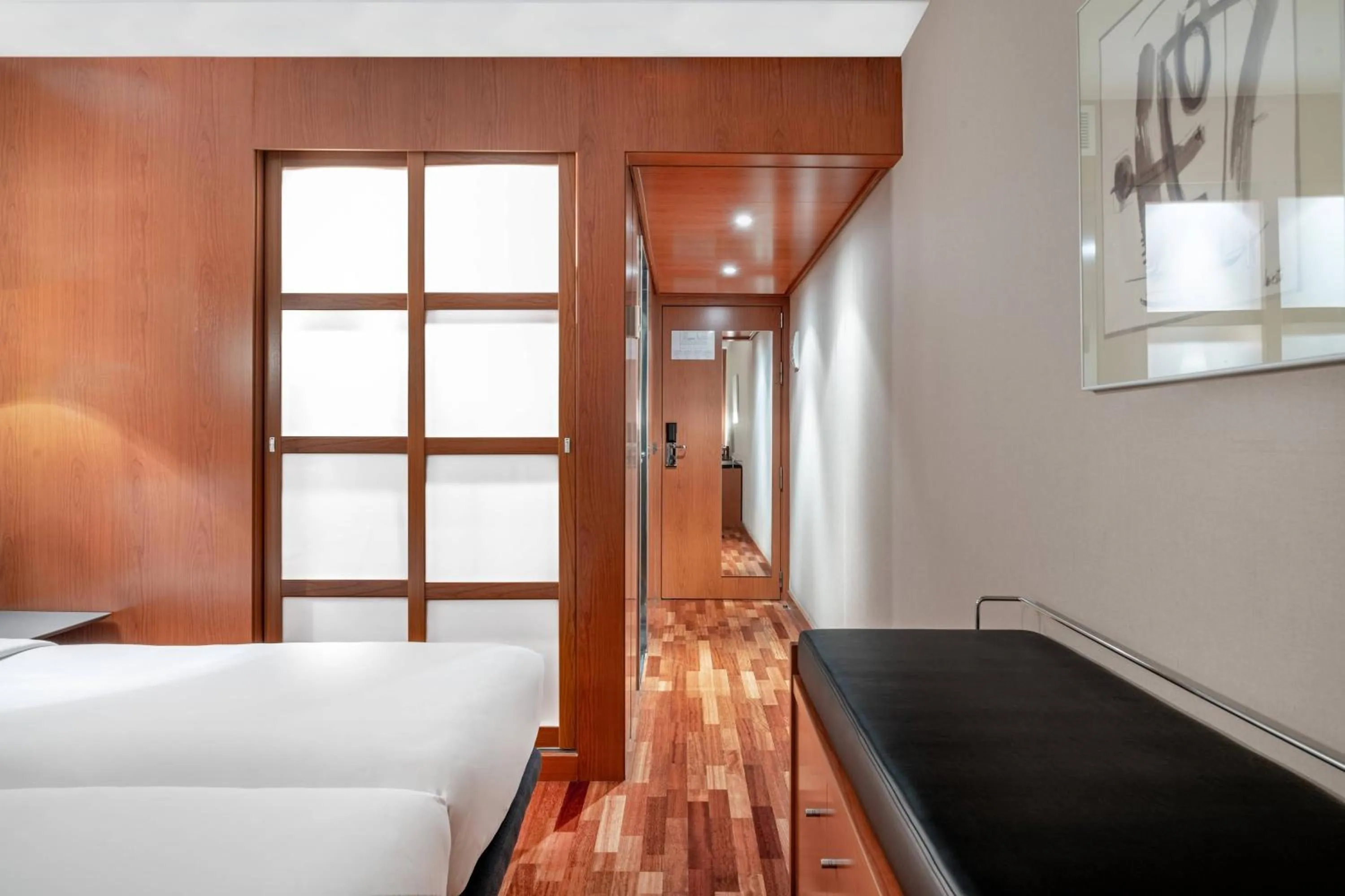 Photo of the whole room, Bed in AC Hotel La Rioja by Marriott