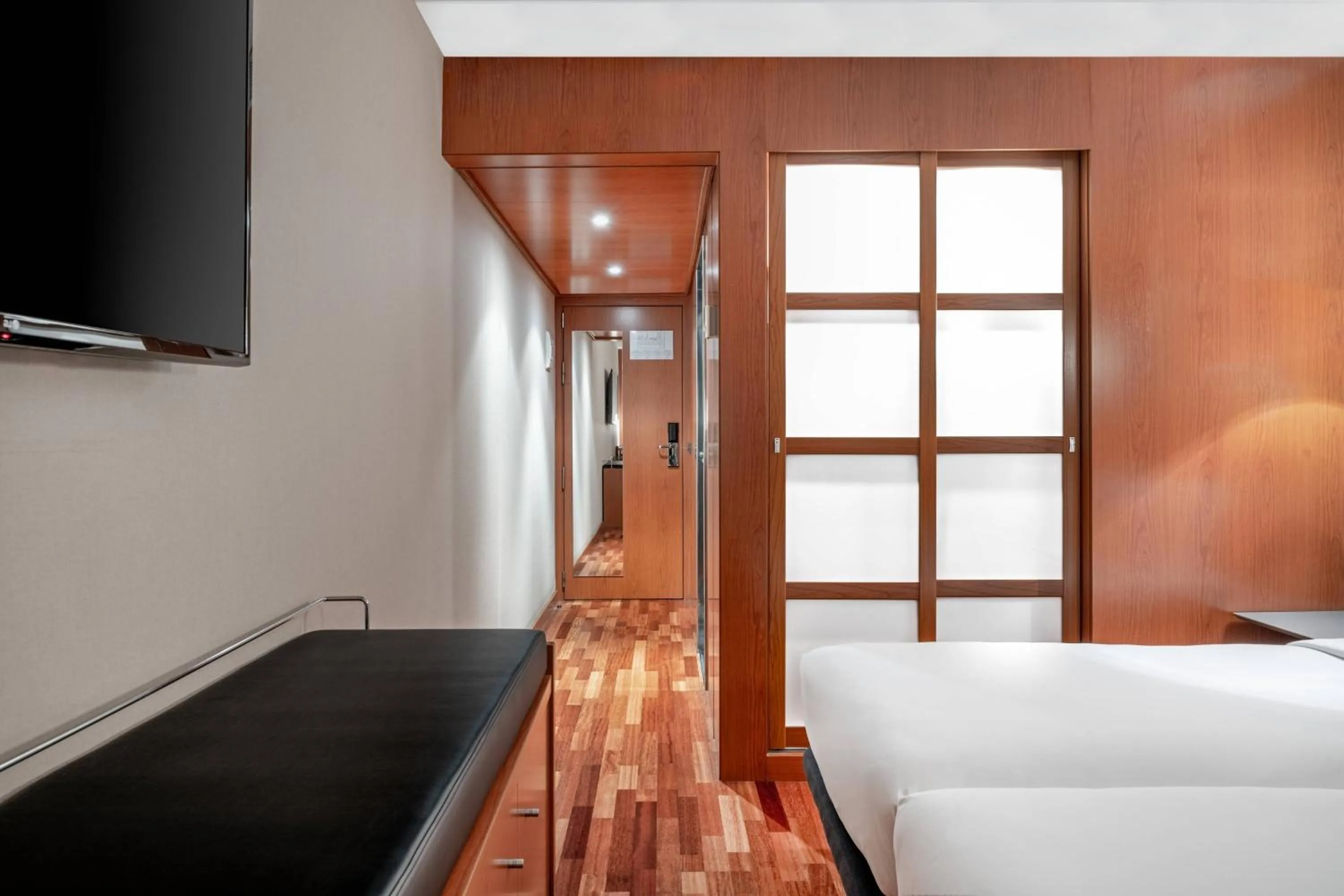 Photo of the whole room, Bed in AC Hotel La Rioja by Marriott