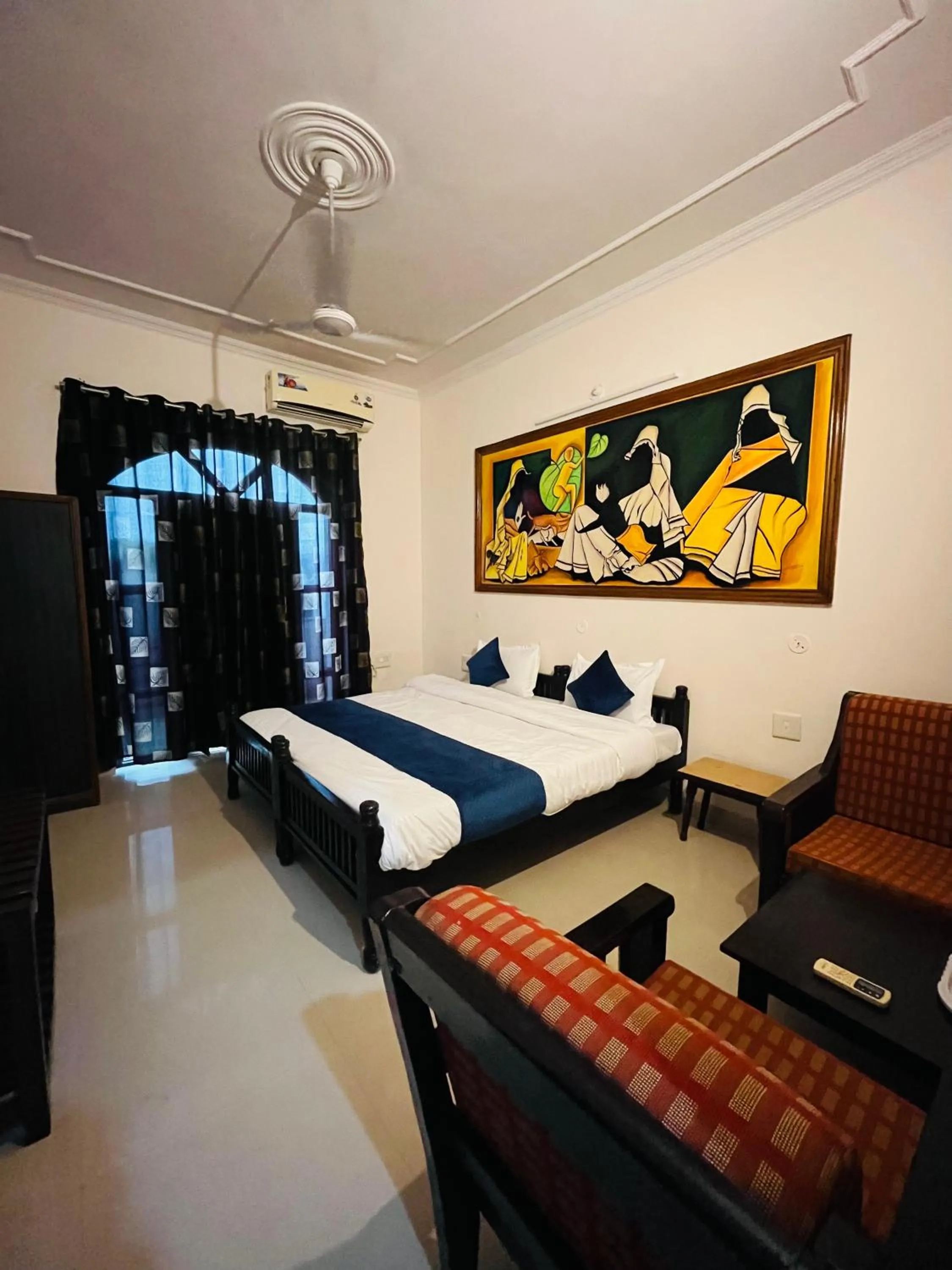 Photo of the whole room in The Ranthambhore Heritage