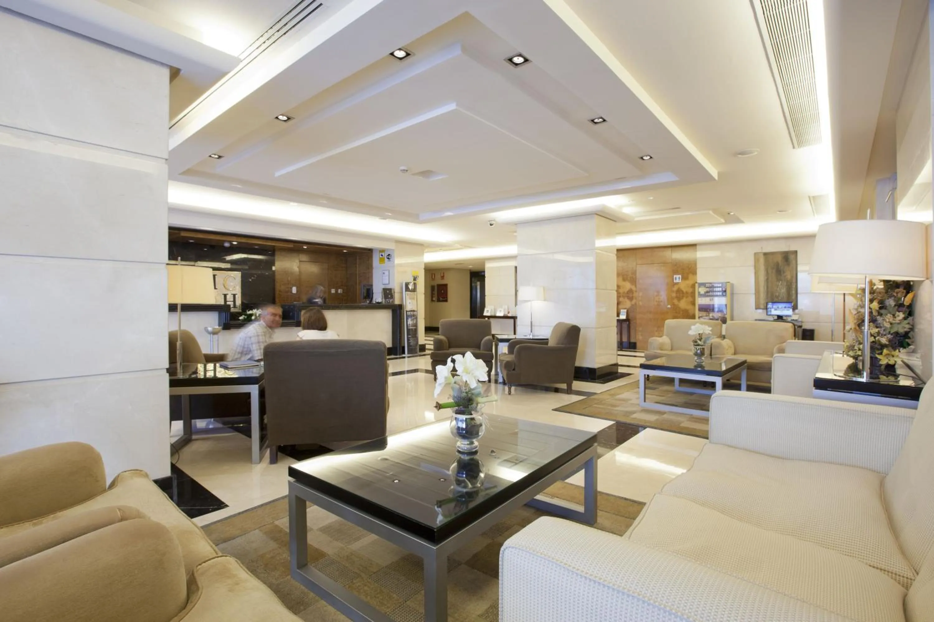 Lobby or reception in Hotel Andalucía Center