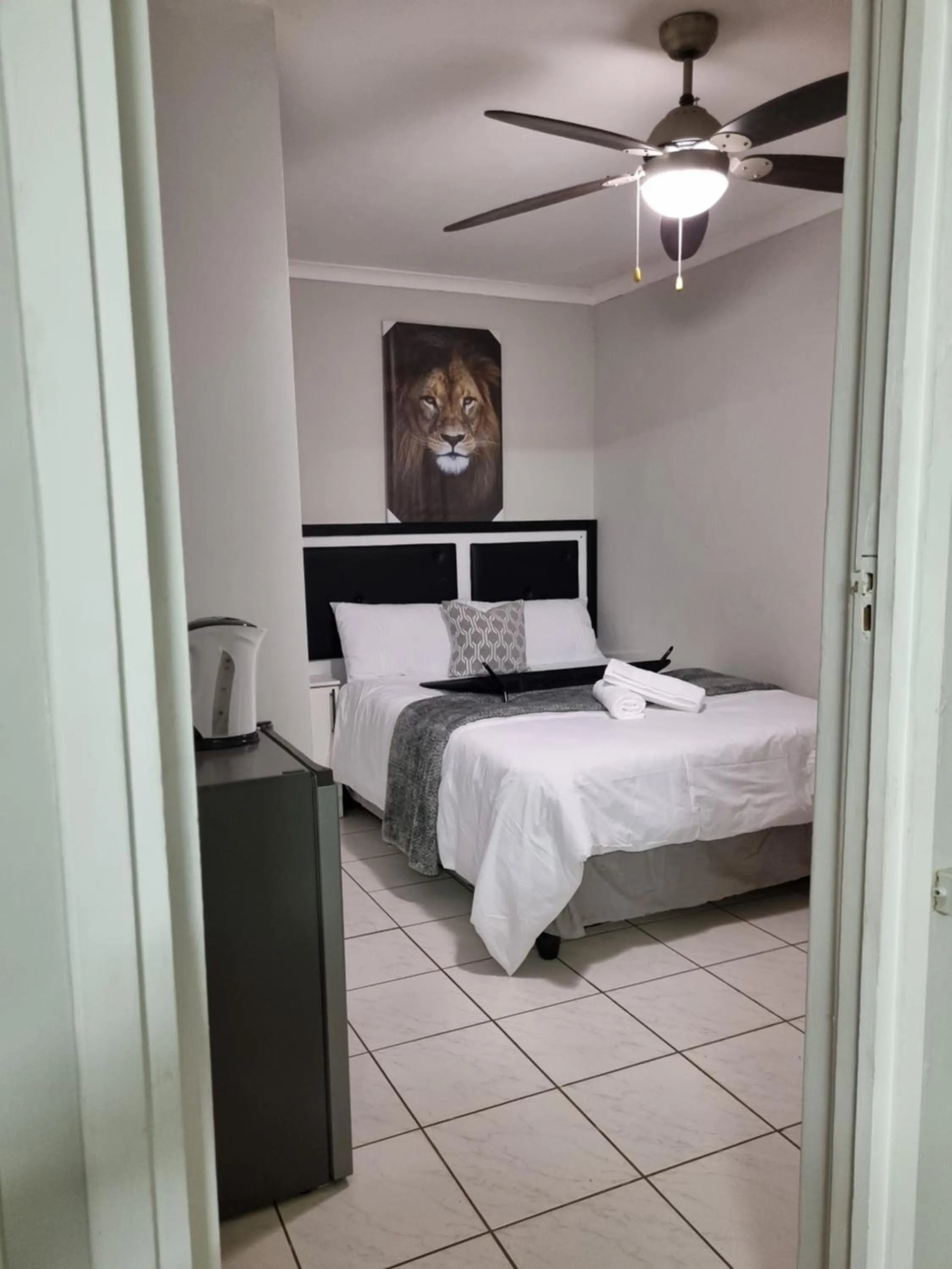 Bedroom, Bed in Bujumbura Guest House