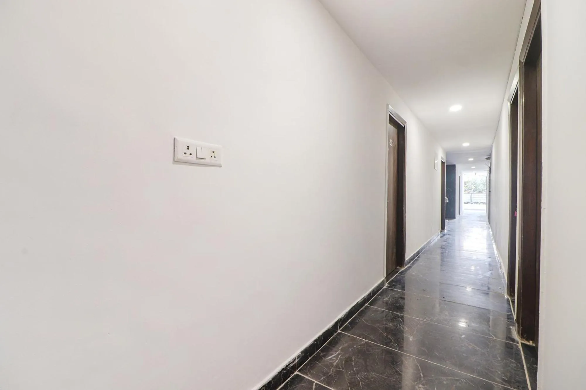 Lobby or reception in Via Roadway Inn